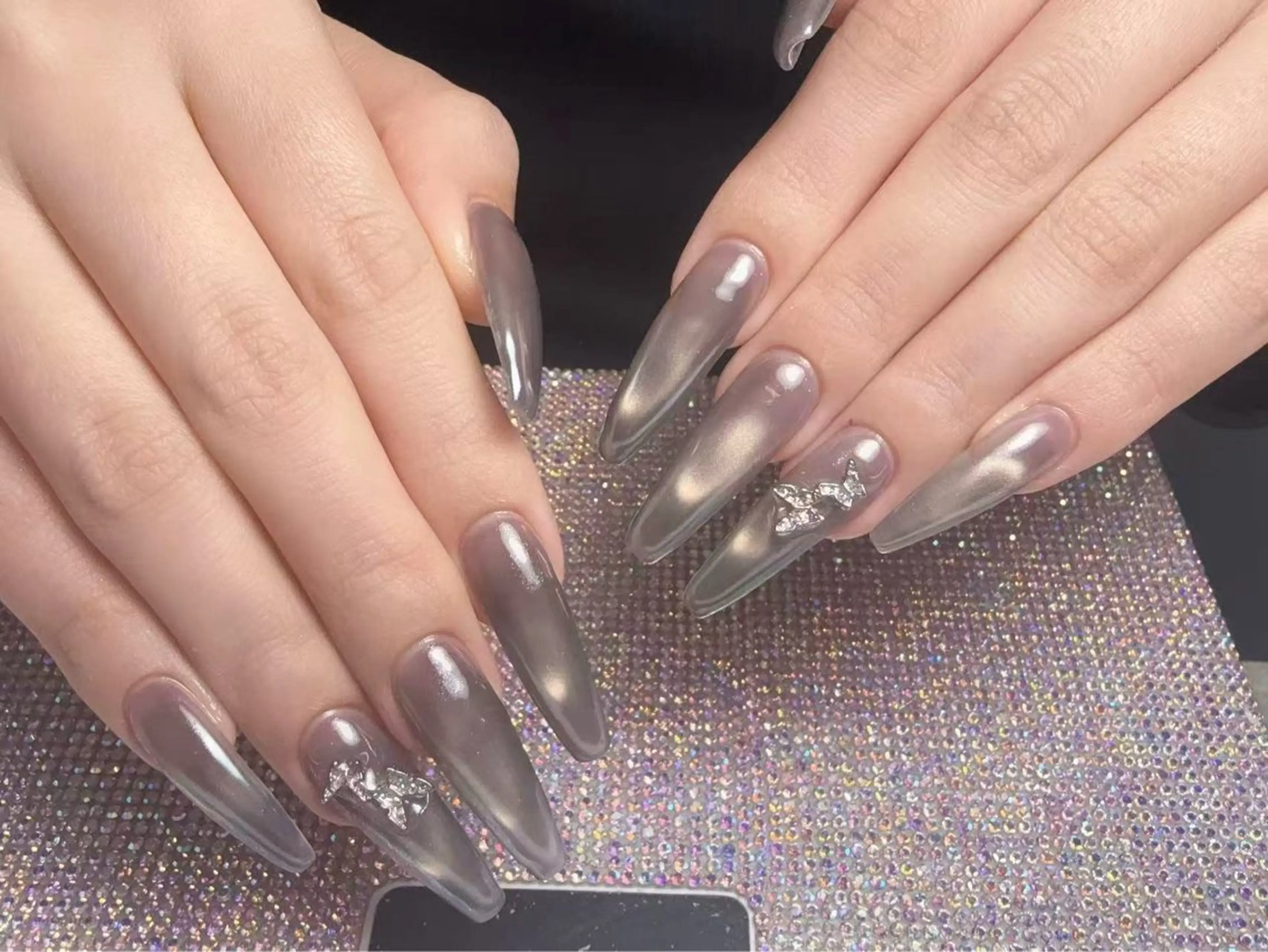ネイル ハンドネイル J&C Nail Salon吉祥寺所属・YU KIのネイルデザイン