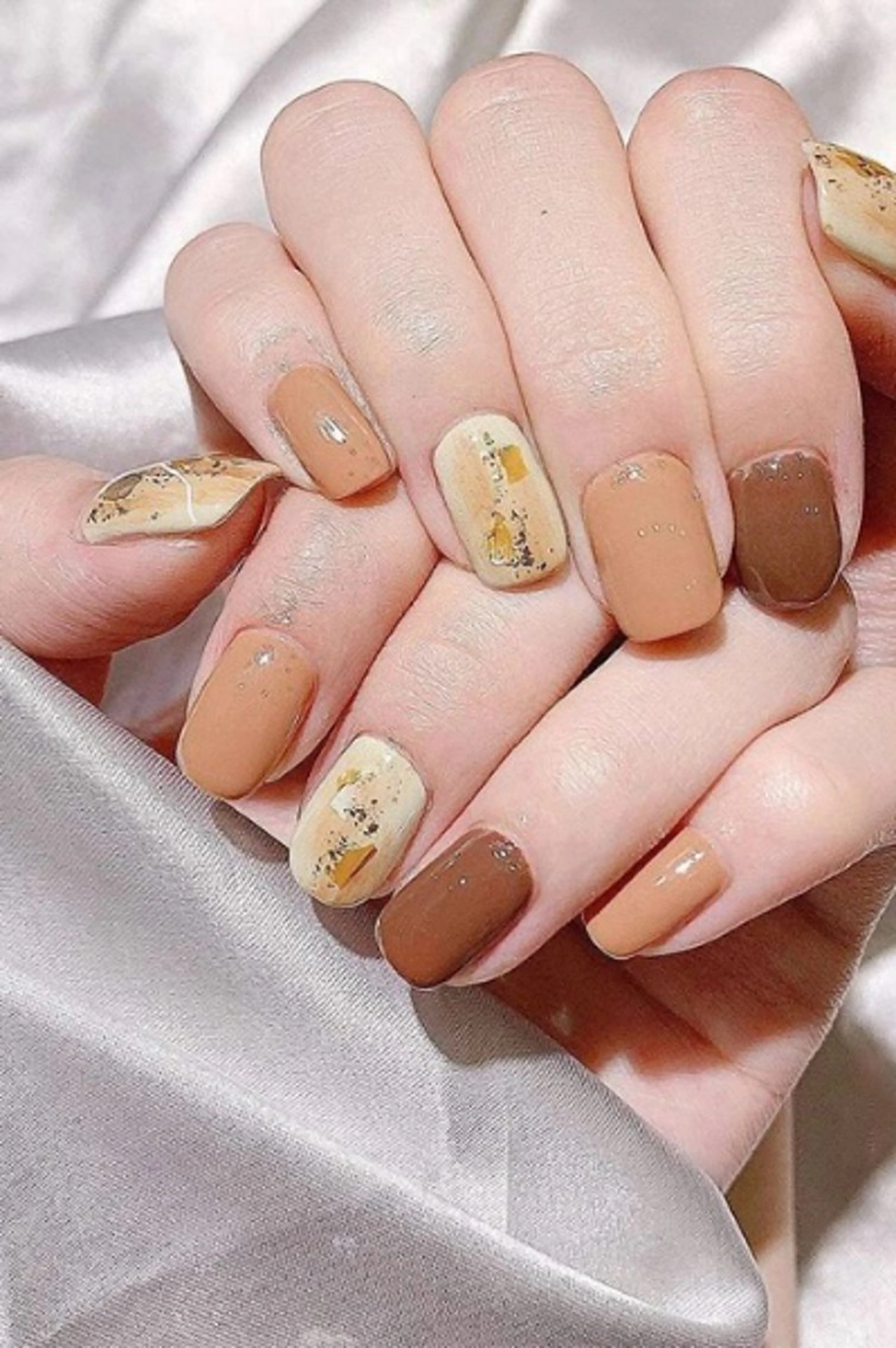 ネイル アートネイル 成人式 ジェルネイル ニュアンスネイル ネイルチップ Kora Nailのネイルデザイン