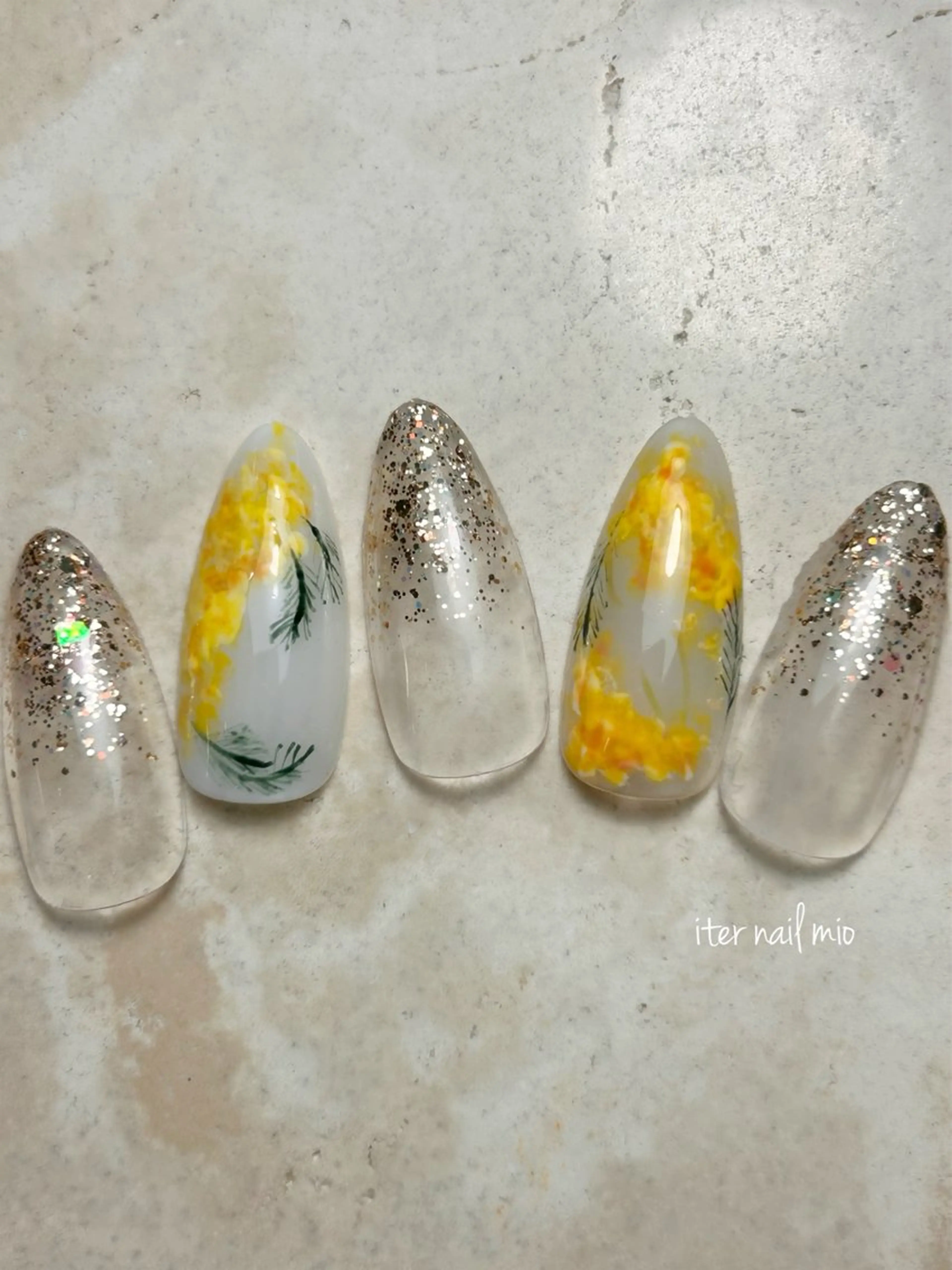 ネイル ハンドネイル ITER mioのネイルデザイン