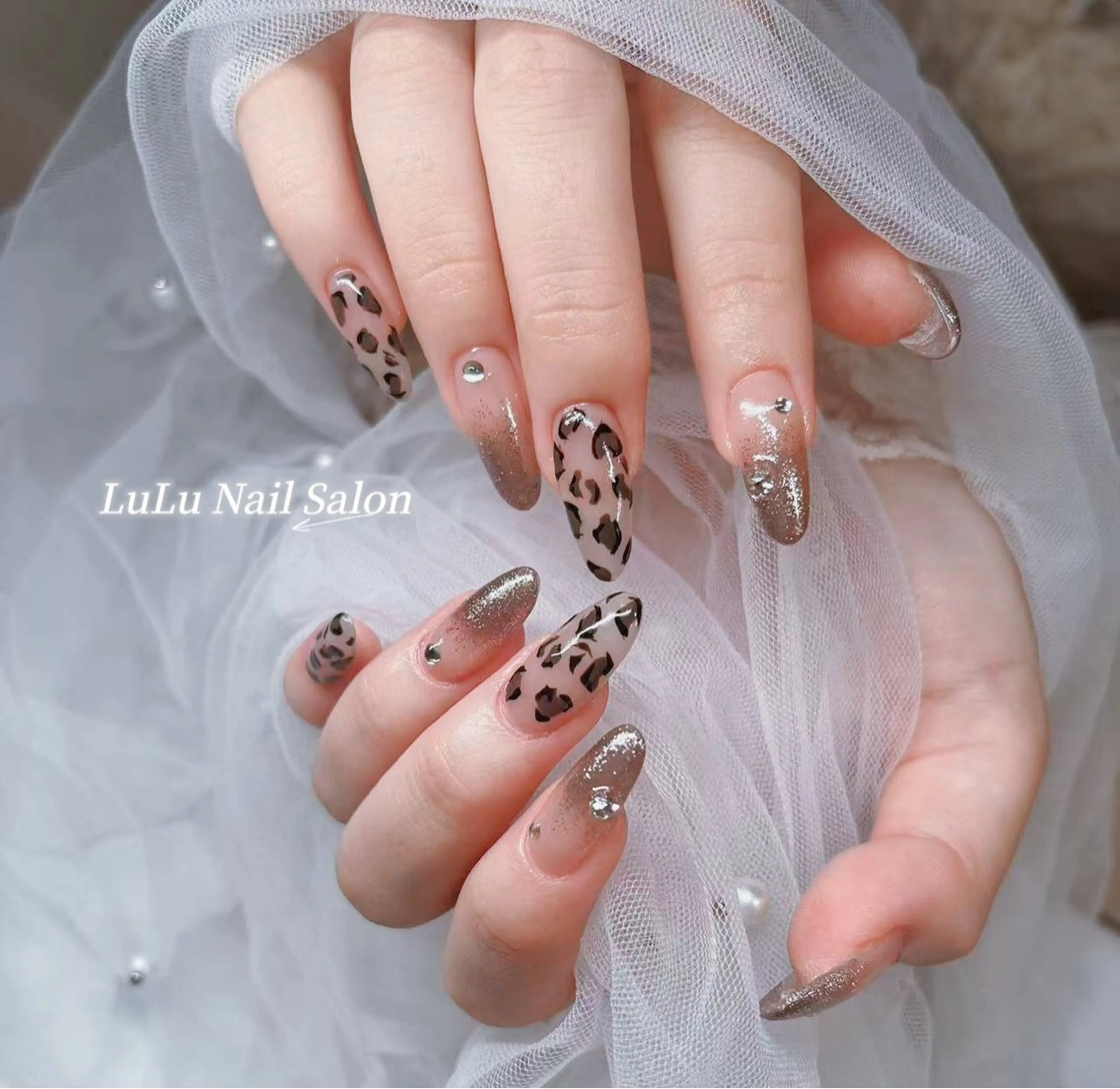 ネイル ハンドネイル LULU Nail  Salon 新宿所属・LU LU NailSalonのネイルデザイン