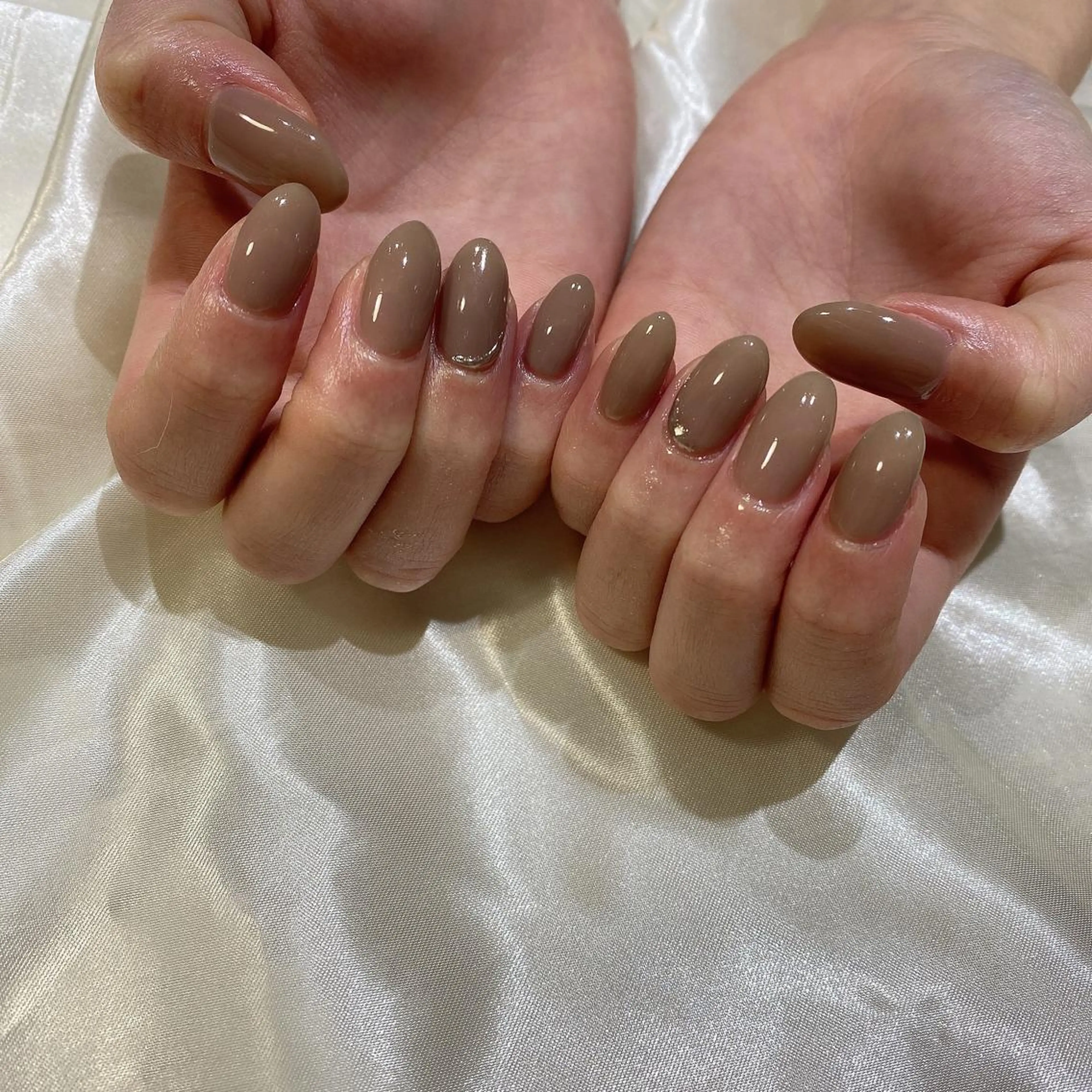 ネイル ハンドネイル 西岡 杏のネイルデザイン