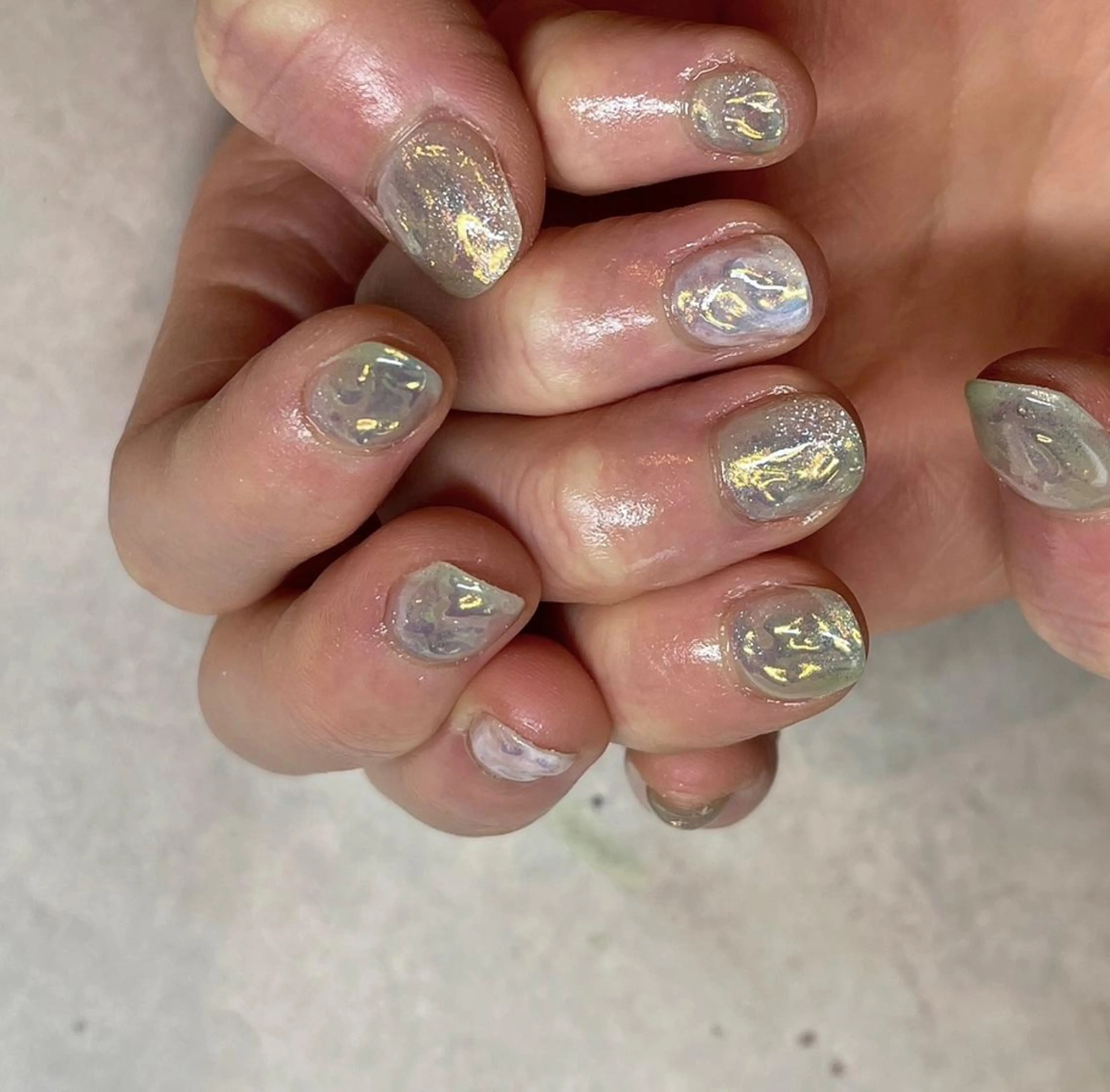 ネイル オーロラネイル キラキラネイル フリーランス¨̮⃝ ネイリストOKADAのネイルデザイン