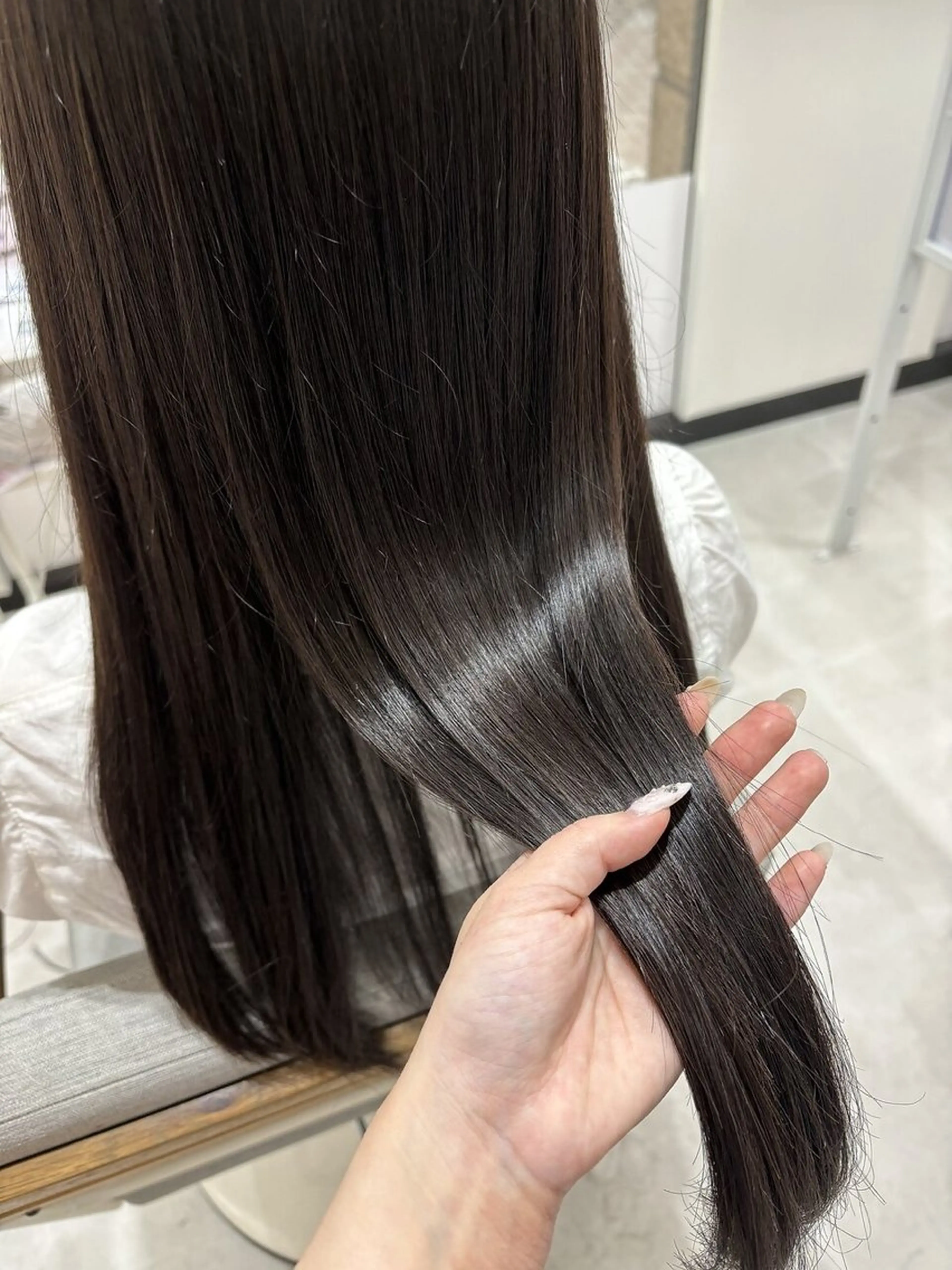 ロング カラー ハイライトカラー ハイライト 髪質改善 縮毛矯正 トリートメント UNJOUR.上荒田店所属・髪質改善アンジュール かほのヘアスタイル