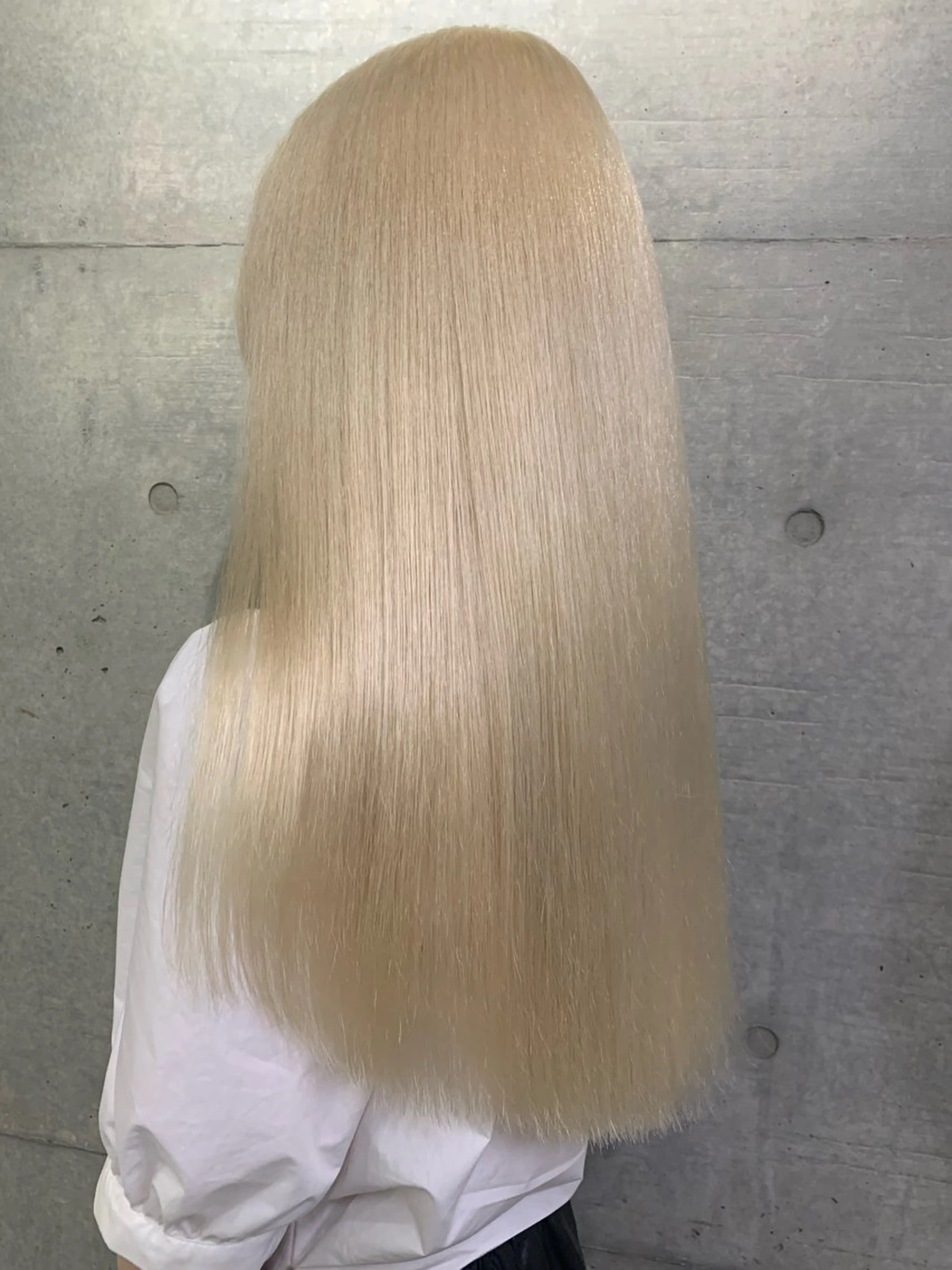 セミロング カラー ヘアアレンジ メンズ メンズブリーチ ベージュカラー ブリーチ ブロンド ケアブリーチ THE./ブリーチ 透感カラー/髪質改善のヘアスタイル