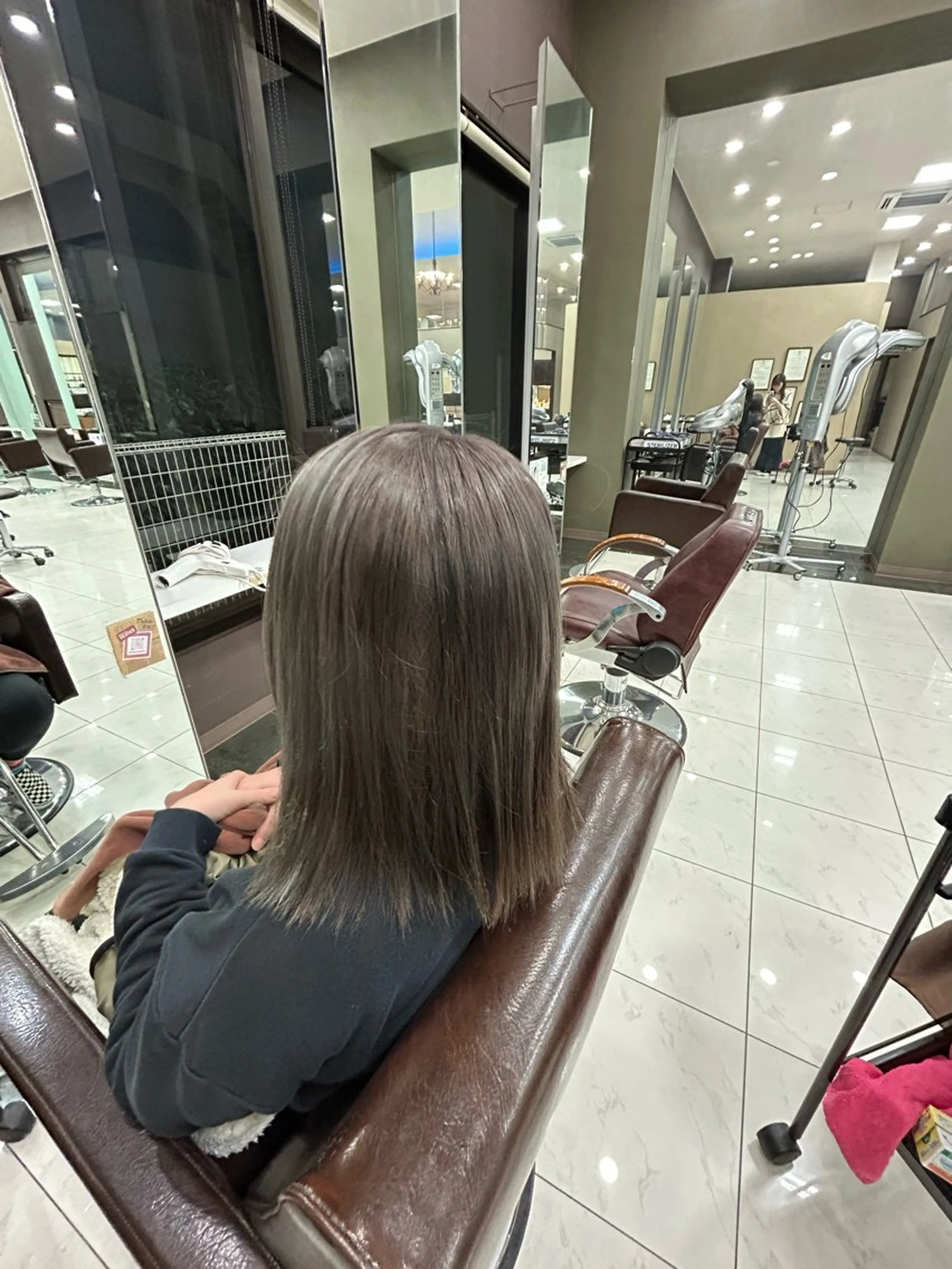 ミディアム アートヘアグレイス所属・Grace岡留 夢名のヘアスタイル