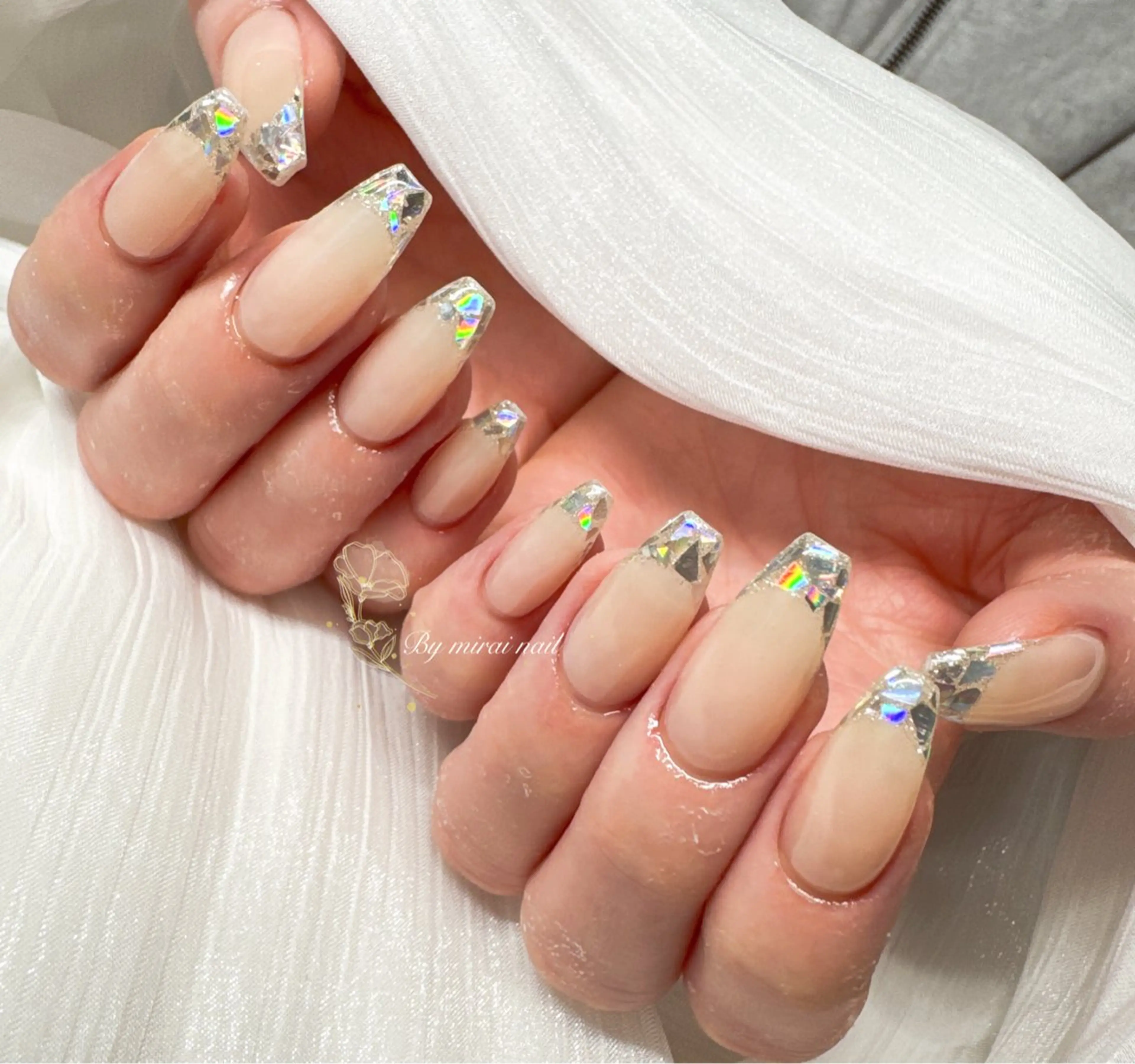 ネイル ハンドネイル ハンドケア ネイルサロン 9Carats神田のネイルデザイン