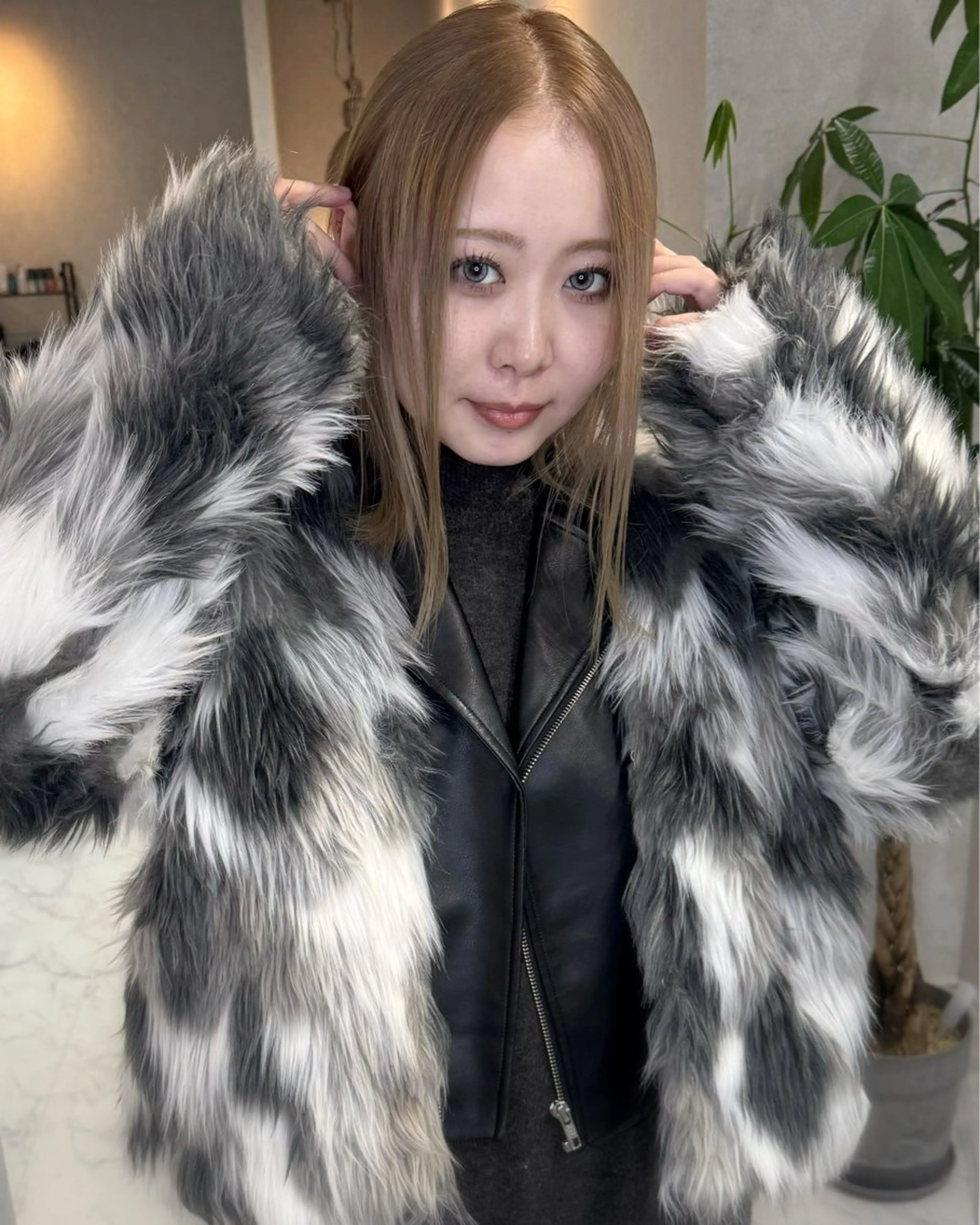 ミディアム カラー ヘアアレンジ カット ヘアカラー トリートメント アンドウ ユウ/ レイヤーカット/韓国のヘアスタイル