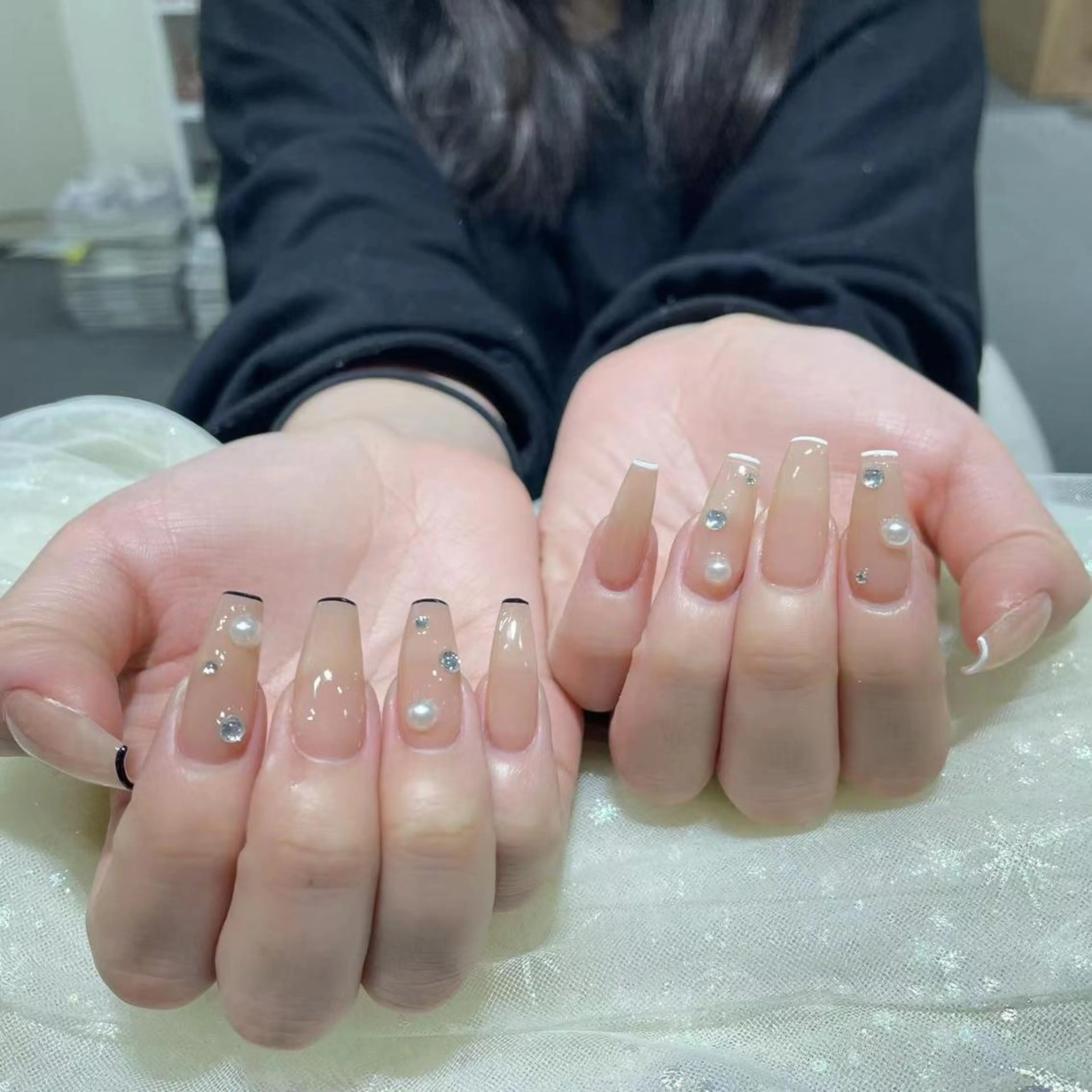 ネイル ネイルチップ Queens テイのネイルデザイン