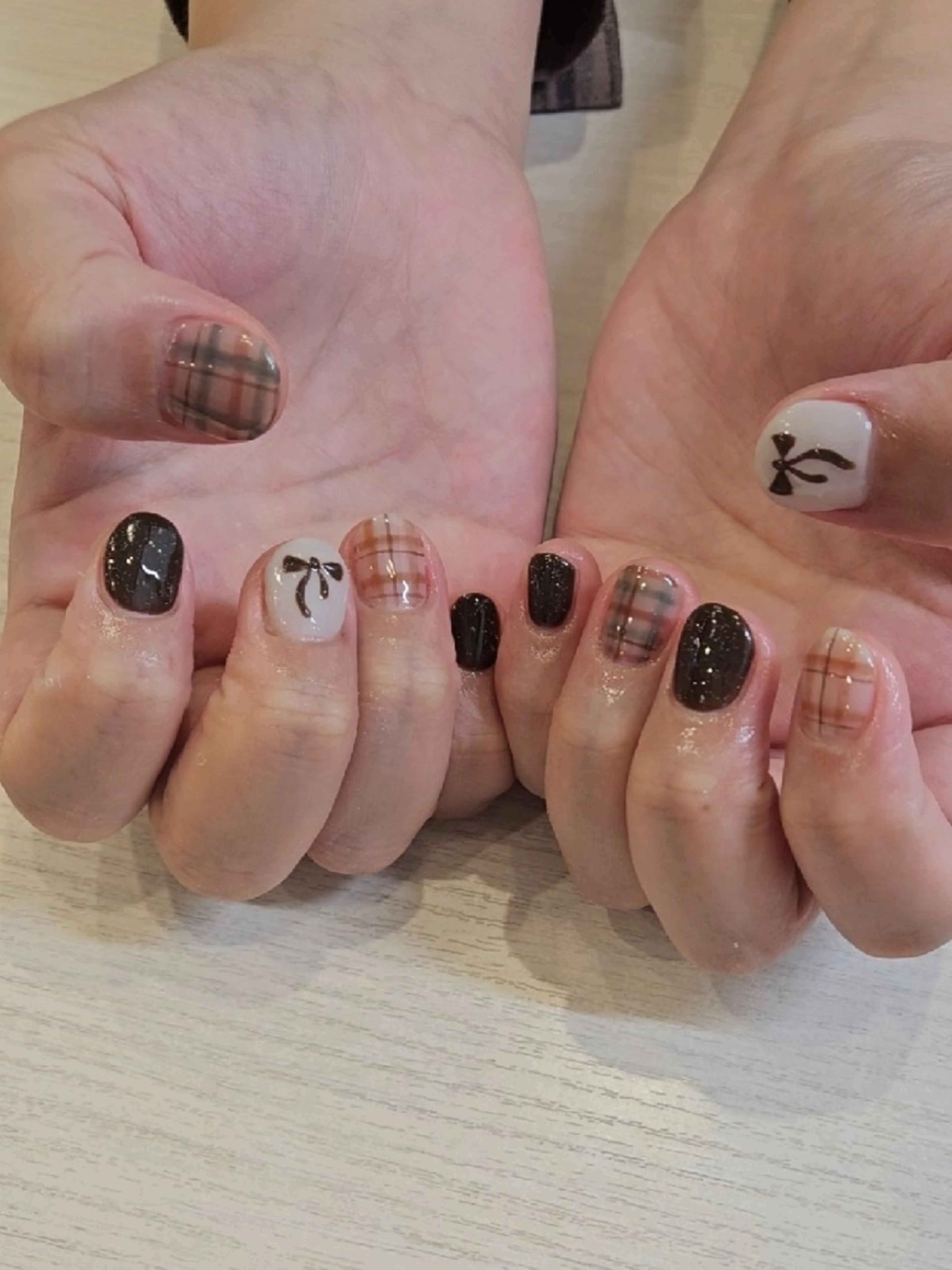 ネイル ハンドネイル 関口 友菜のヘアスタイル