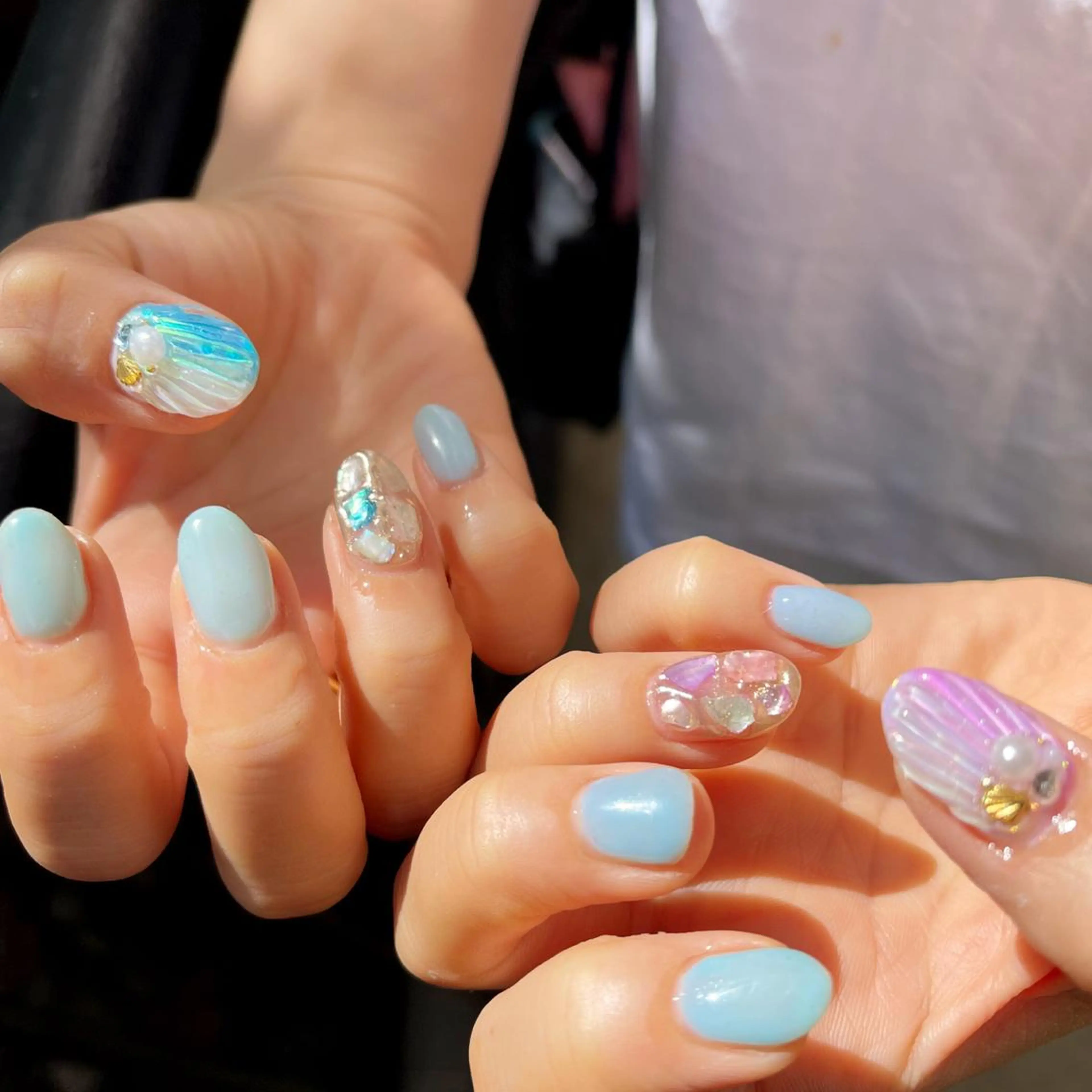 ミディアム BINEL REINAのネイルデザイン