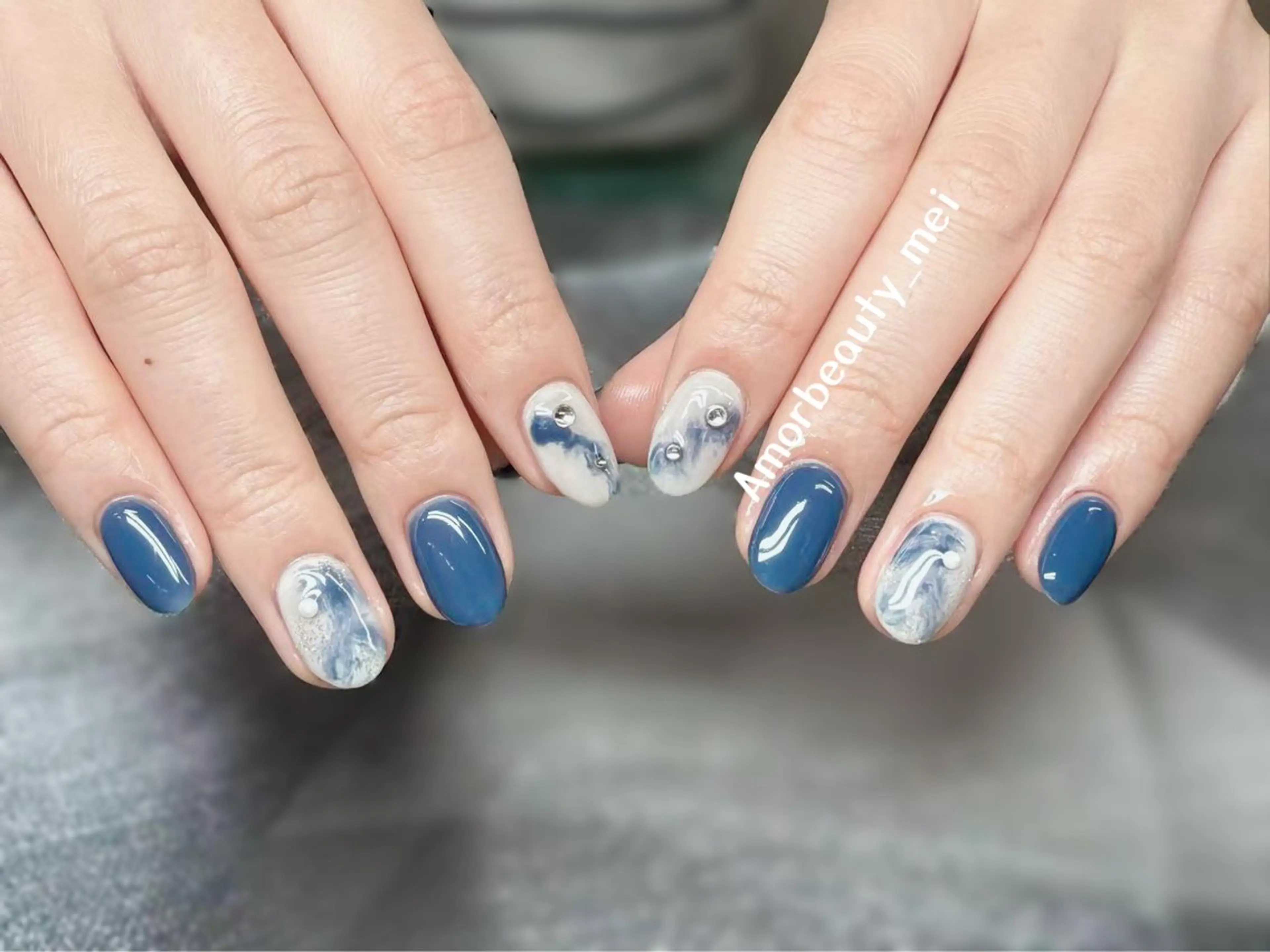 ネイル ハンドネイル ハンドケア Kaka_ パラジェル、長さだしのネイルデザイン