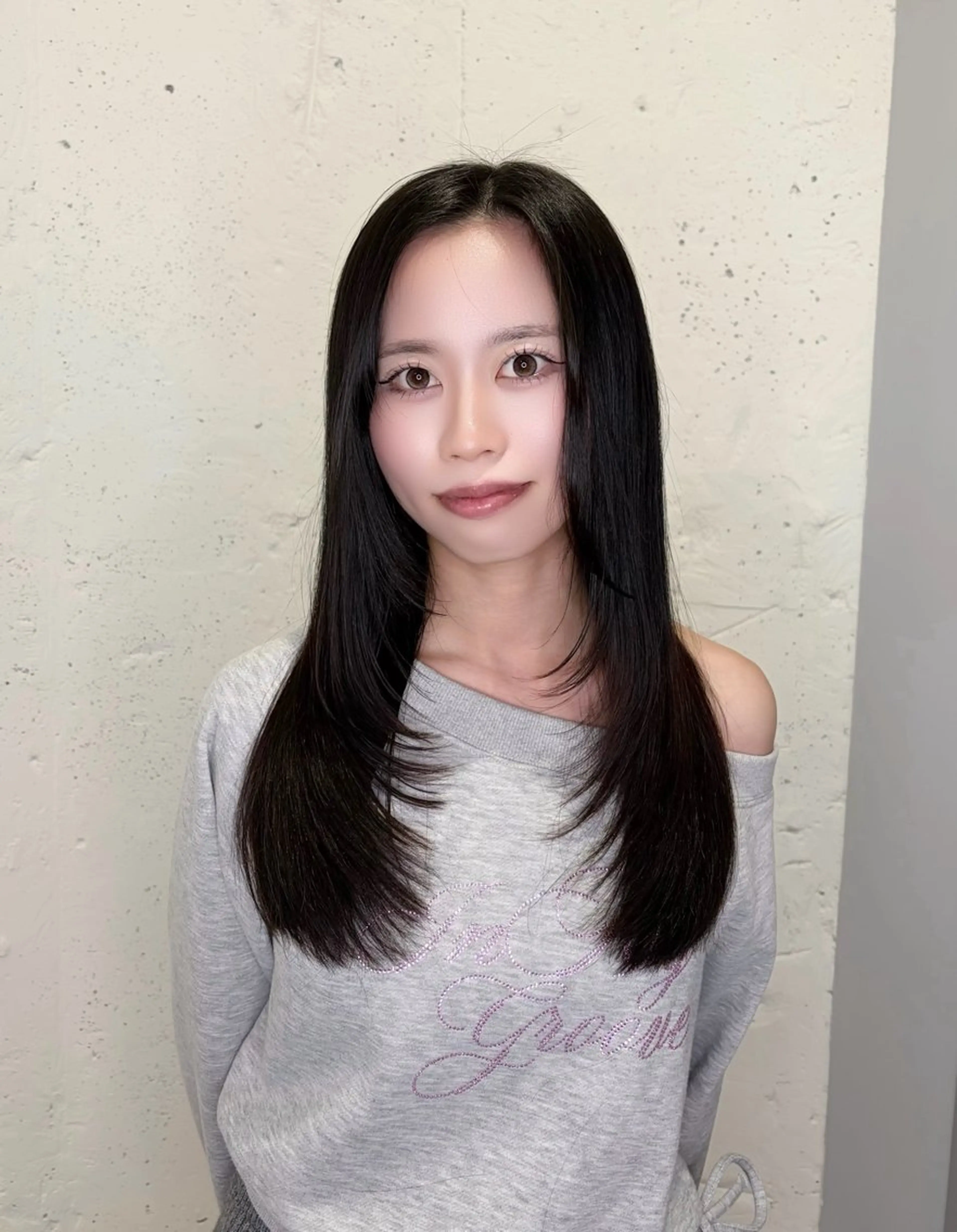 セミロング 透明感カラー🎀／ 寒色カラー／マツエクのヘアスタイル