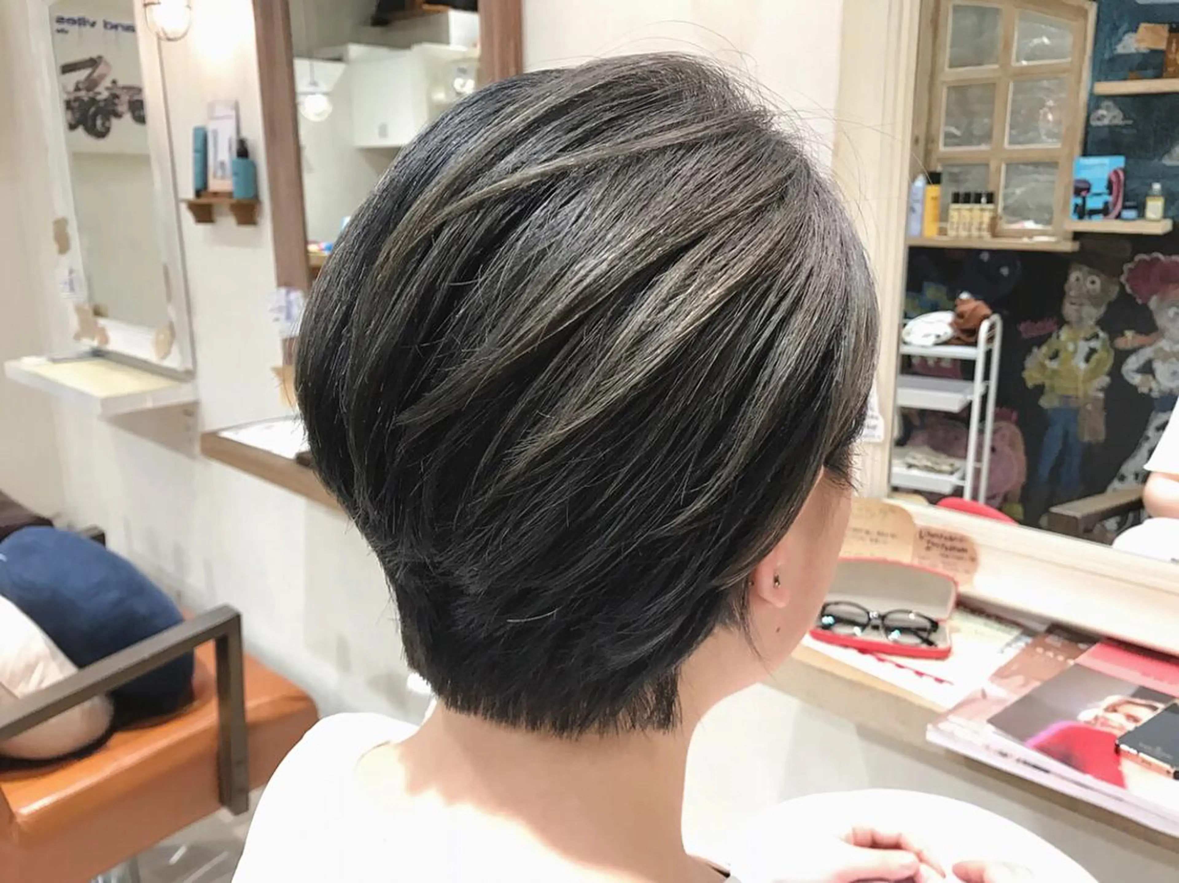 ショート カラー ブリーチ メンズ指名多数!! SiLO 田島のヘアスタイル