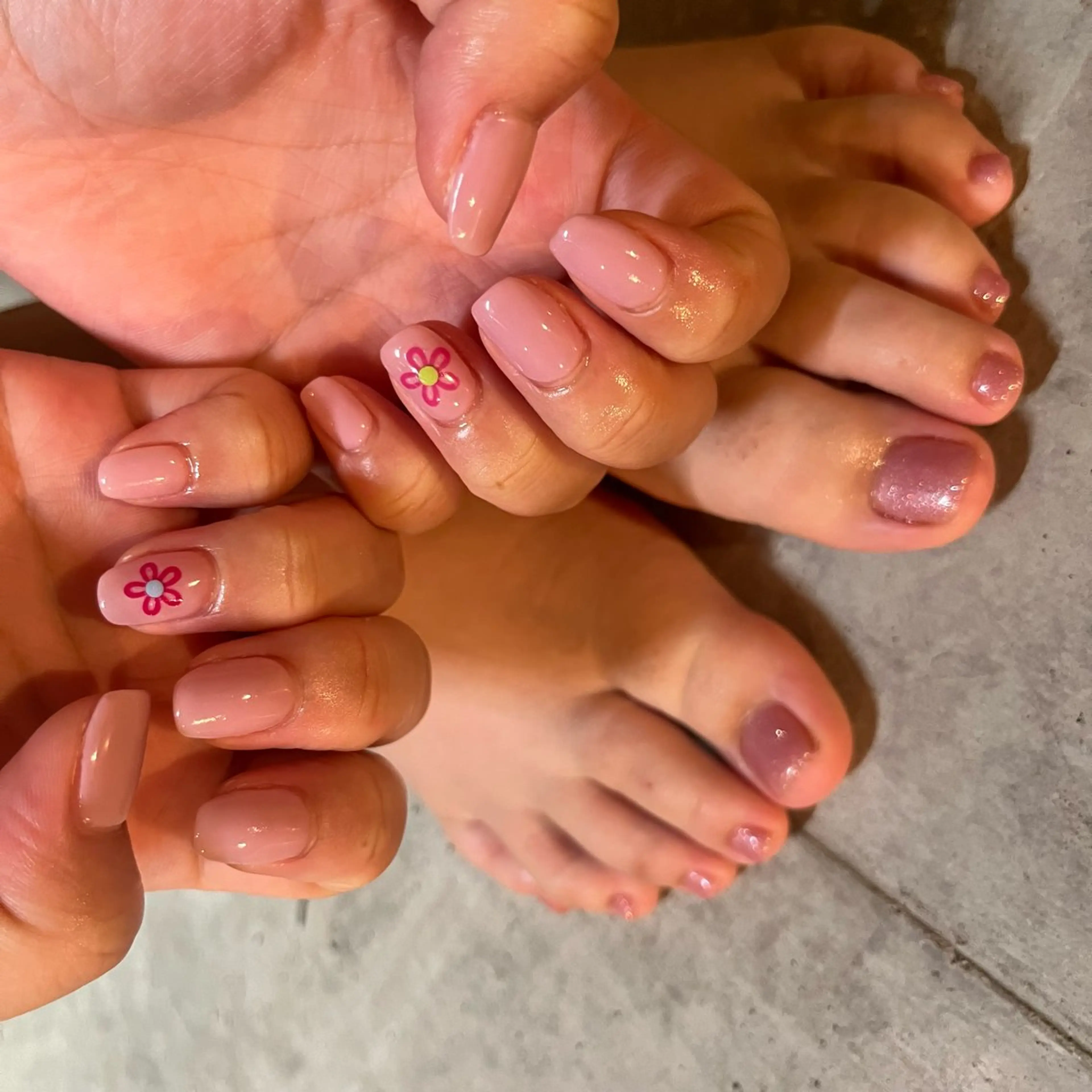 ネイル フットネイル ワンカラーネイル 春ネイル ハンドネイル フットネイル DariL Ayaのネイルデザイン