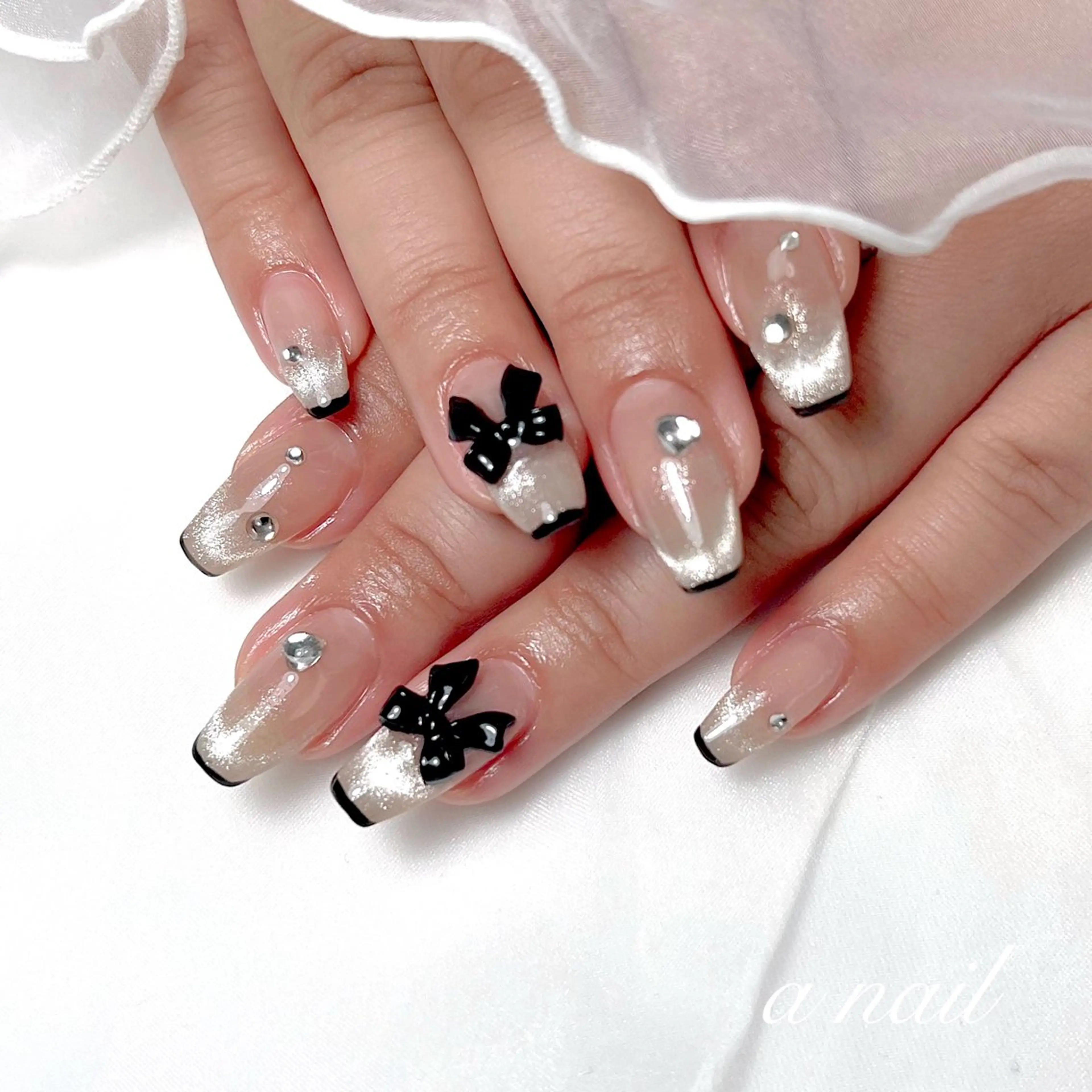 ネイル フレンチネイル ジェルネイル 韓国ネイル 持ち込み ワンホンネイル Salon_ a.nailのネイルデザイン