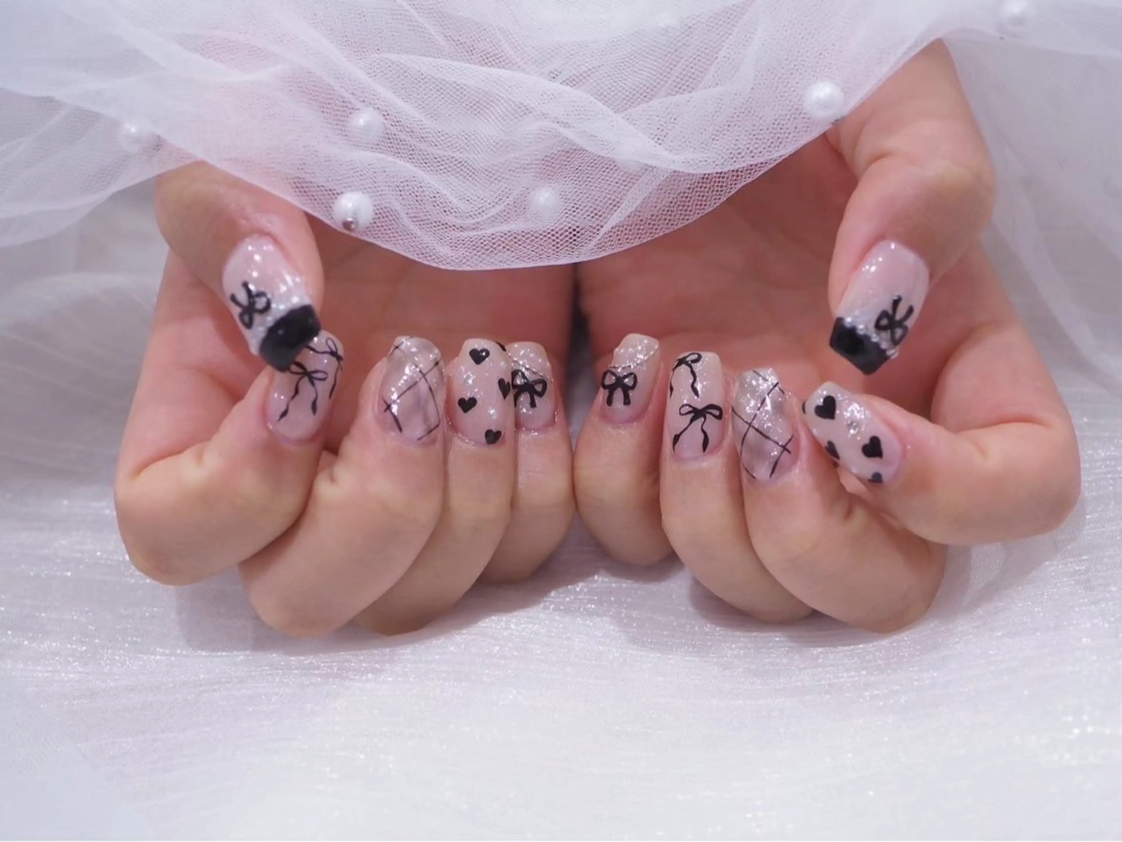 ミディアム 中道 彩花のネイルデザイン