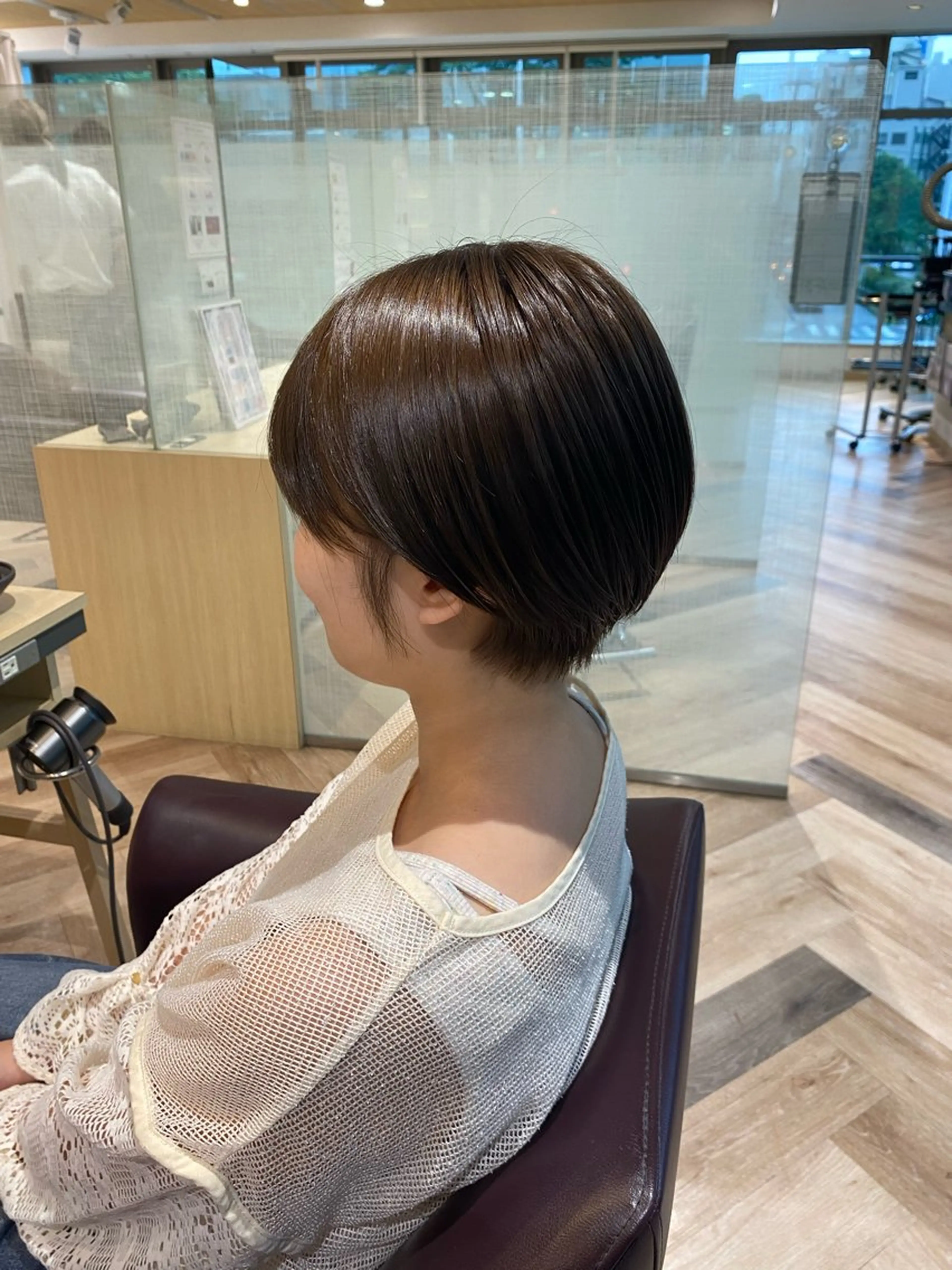 ショート カラー ベージュカラー イルミナカラー オリーブベージュ ヘアカラー Yamada Ami🪐のヘアスタイル