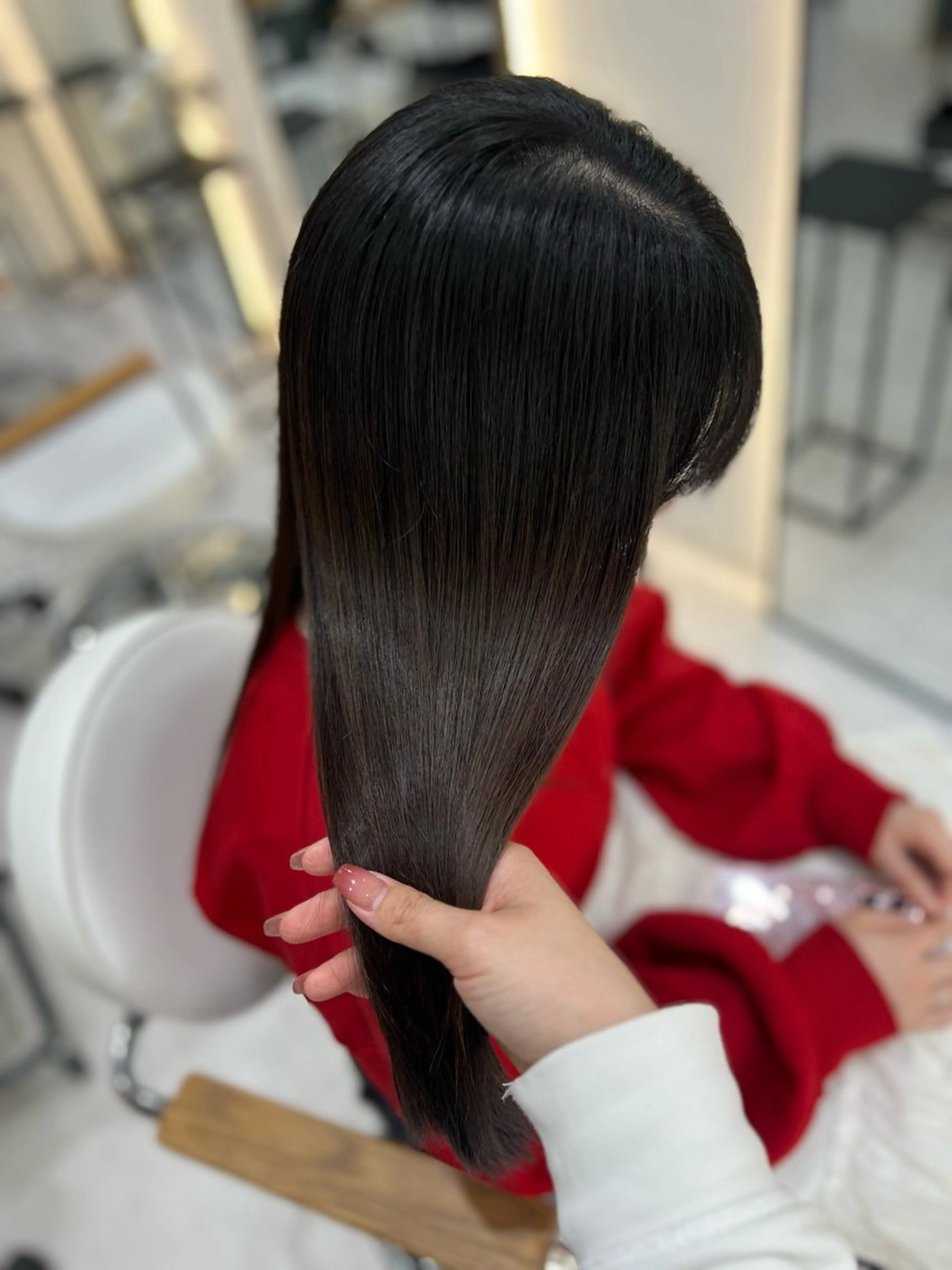 ロング トリートメント Zina aimiのヘアスタイル