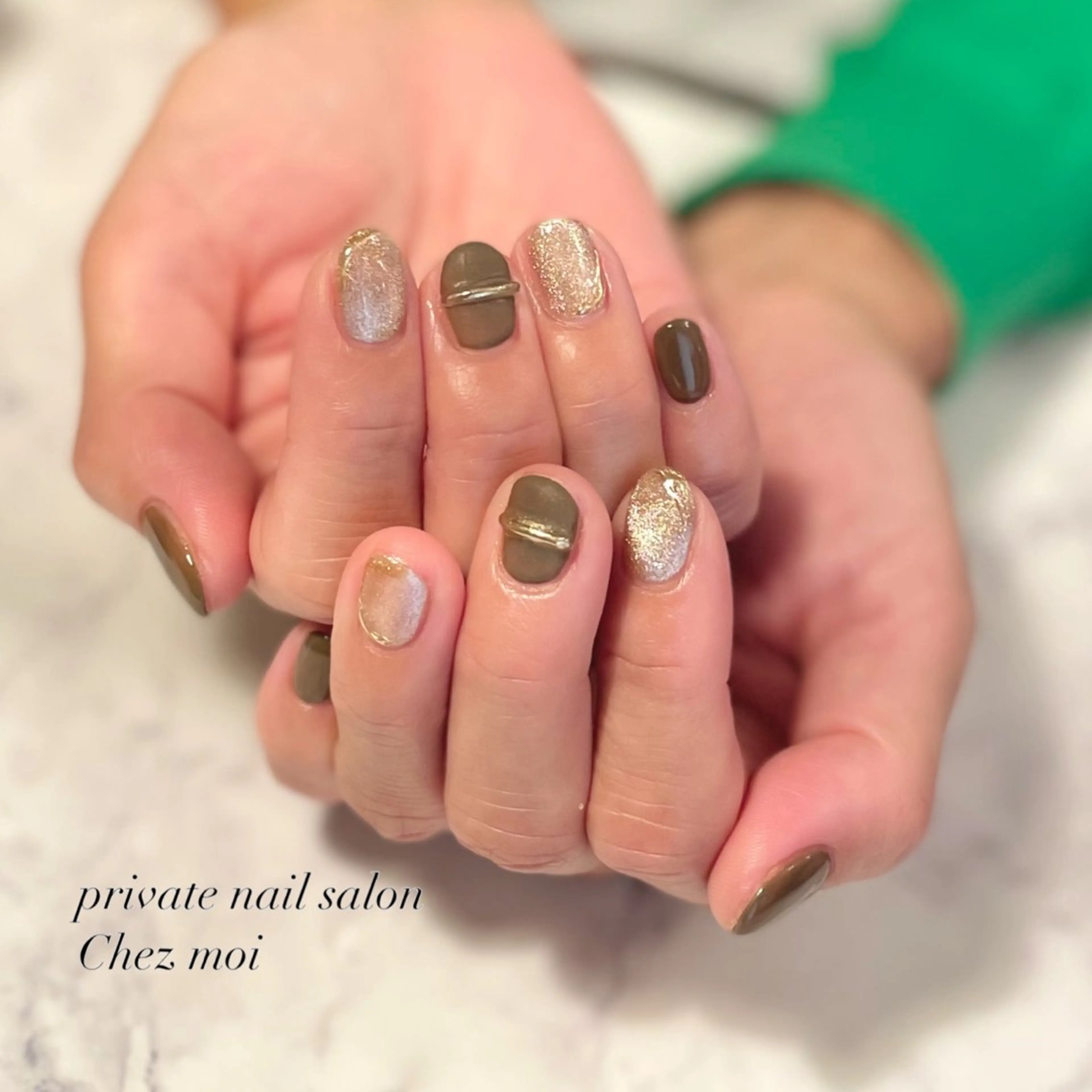 ネイル マグネットネイル ミラーネイル KOMINE TOMOKOのネイルデザイン