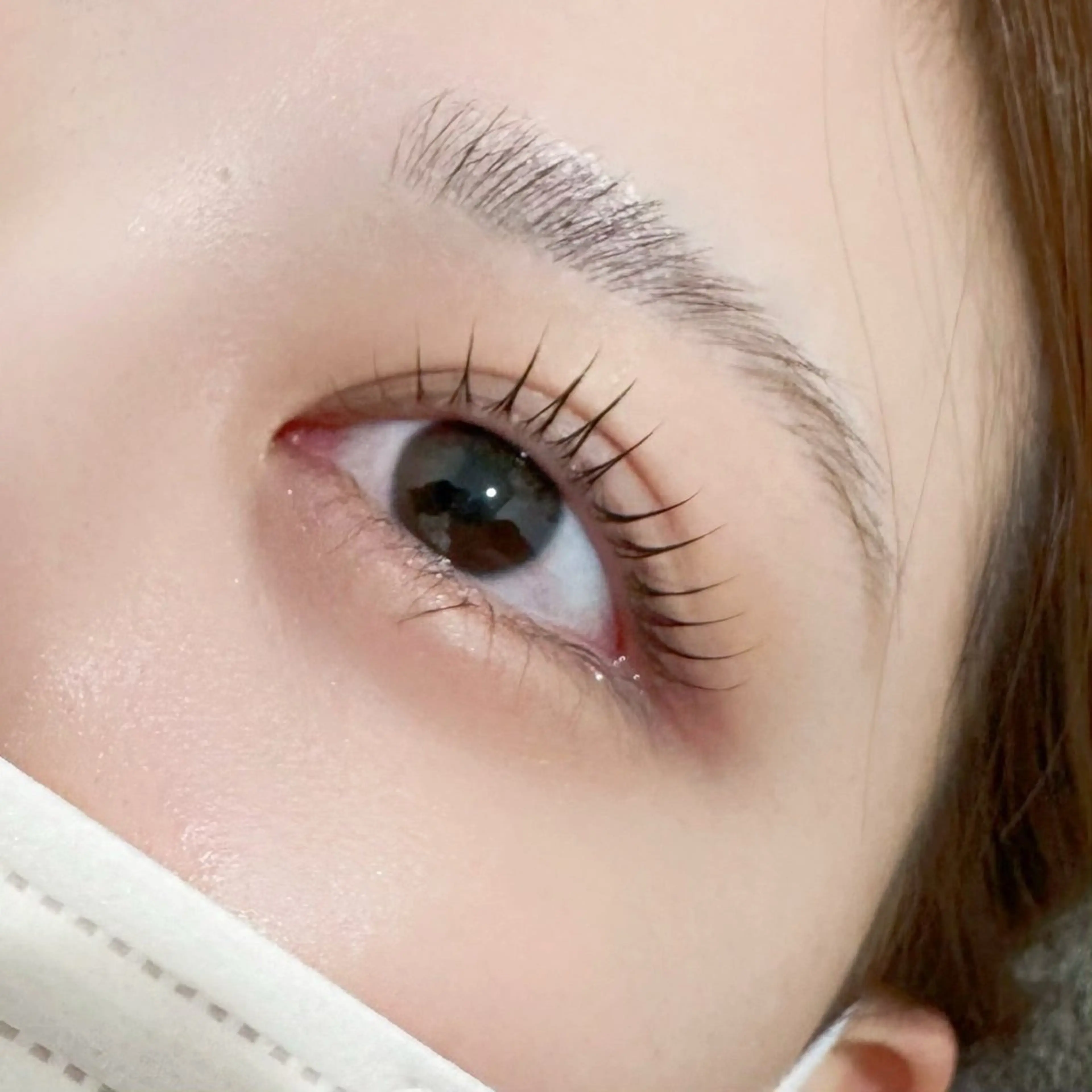 まつげパーマ+束感仕上げの写真