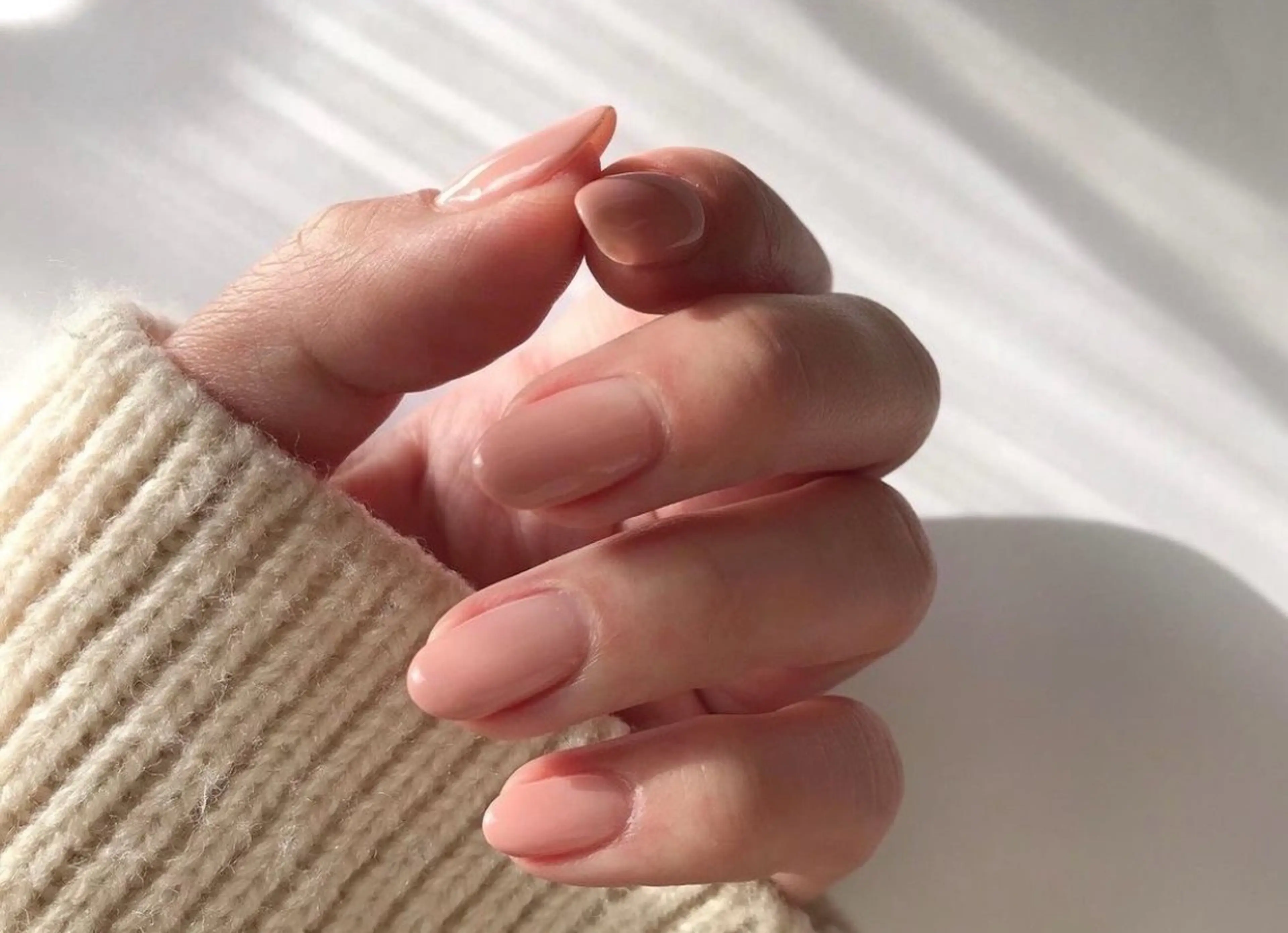 ネイル アプレラプリュイ 新百合ヶ丘hitomのネイルデザイン