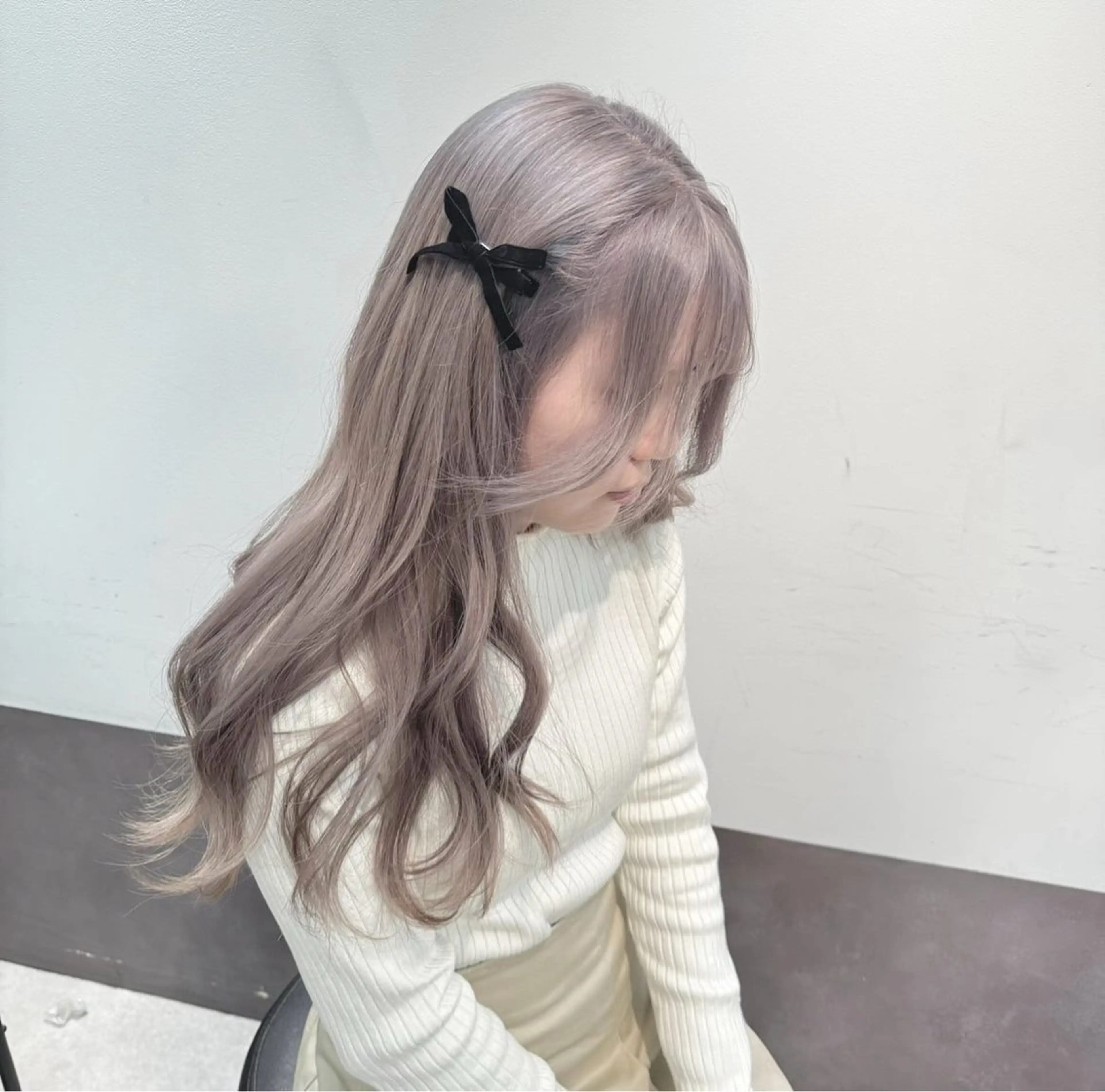 ミディアム ボブ 髪質改善 ヘアカラー トリートメント サロウィン新宿三丁目East所属・💕冬モテ×上品色気 モテヘア💕山田航介のヘアスタイル