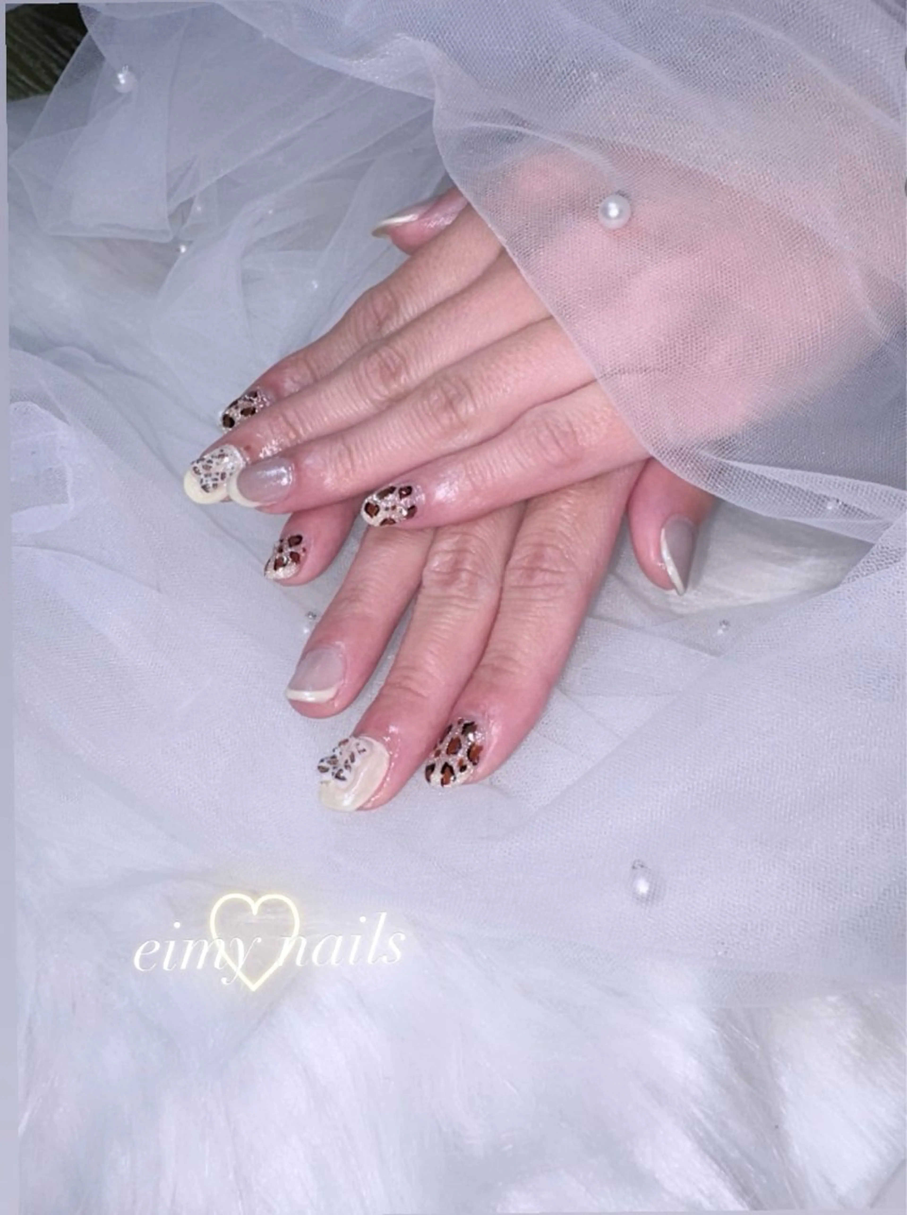 ネイル アニマル柄 フレンチネイル グラデーション パステルネイル 春ネイル ハンドネイル 🤍eimy nails🤍所属・eimy nails♡のネイルデザイン