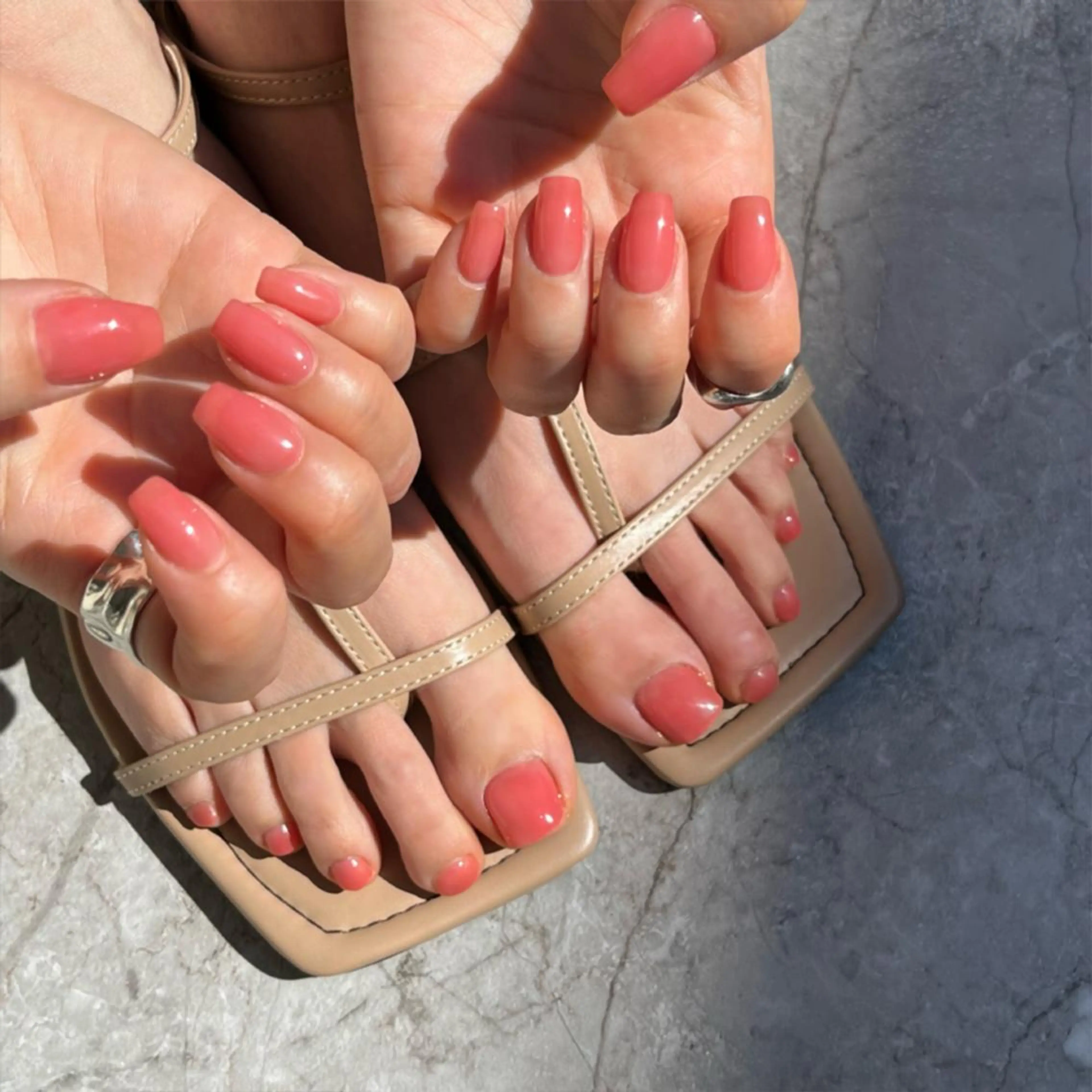 ネイル REINA W【今福鶴見店】のネイルデザイン