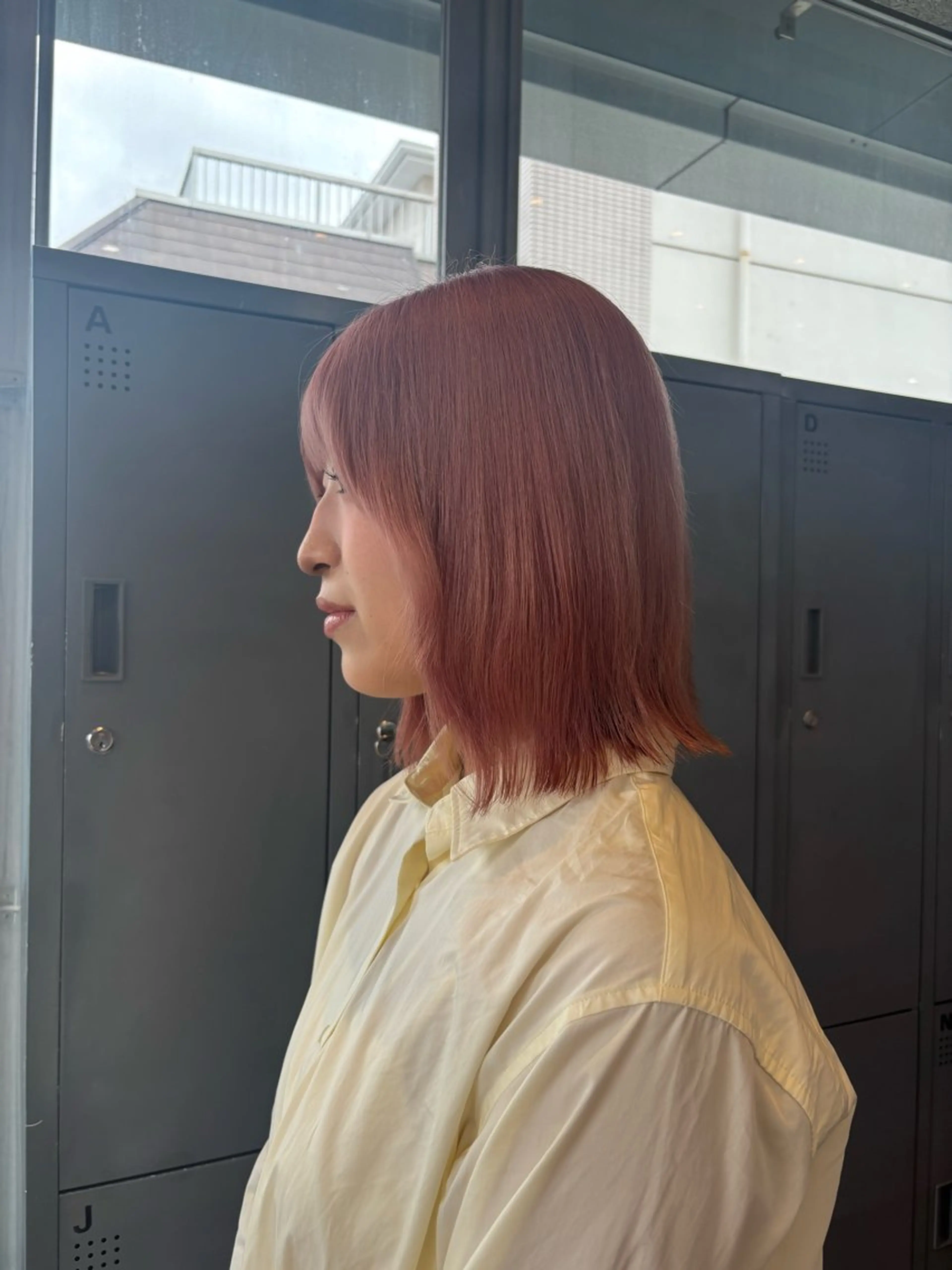 ミディアム カット ヘアカラー トリートメント ヘッドスパ ヘアセット ☘️かわいいハイトー ン☘️nonokaのヘアスタイル