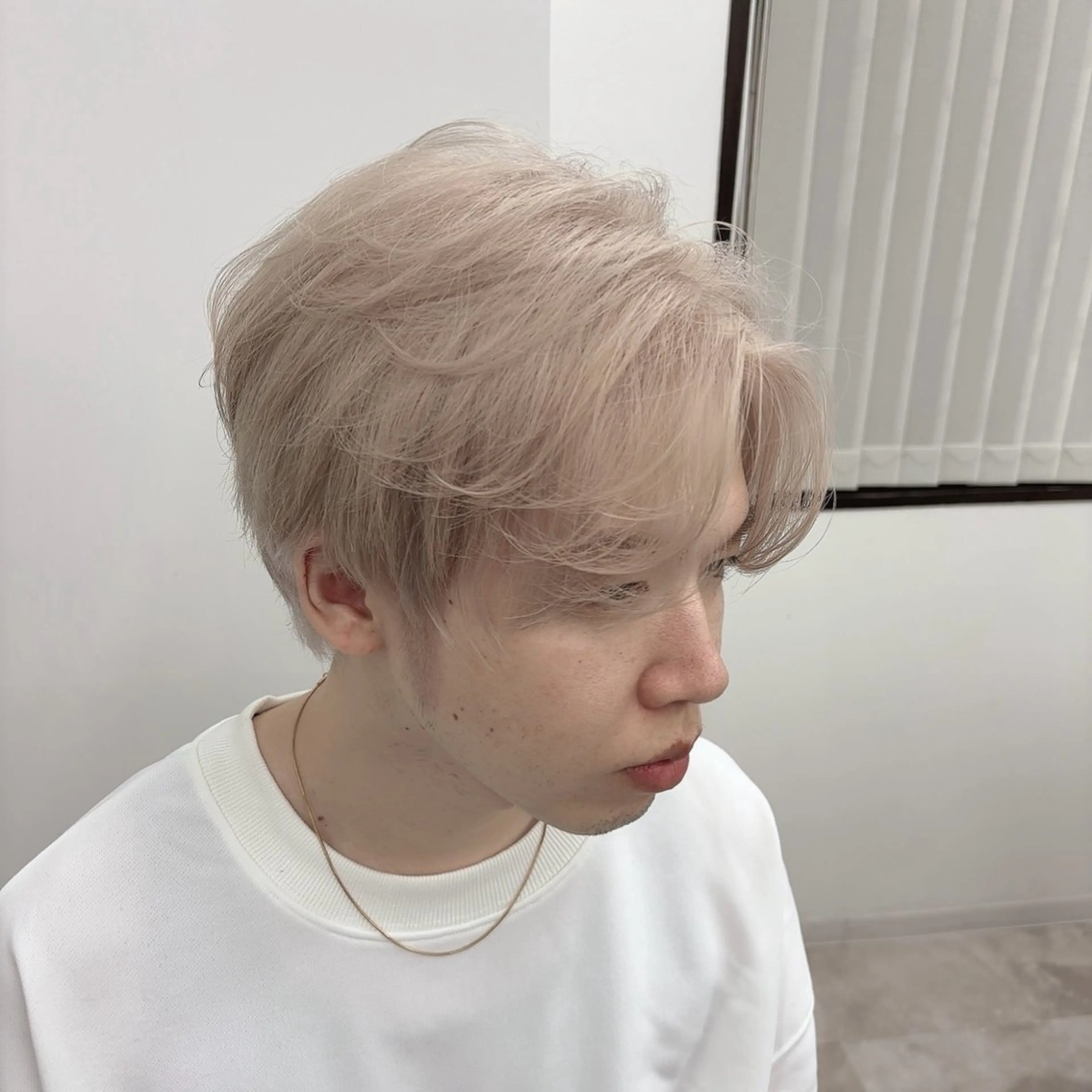 カラー メンズ ヘアカラー Ren. 🦋デザインカラーのヘアスタイル