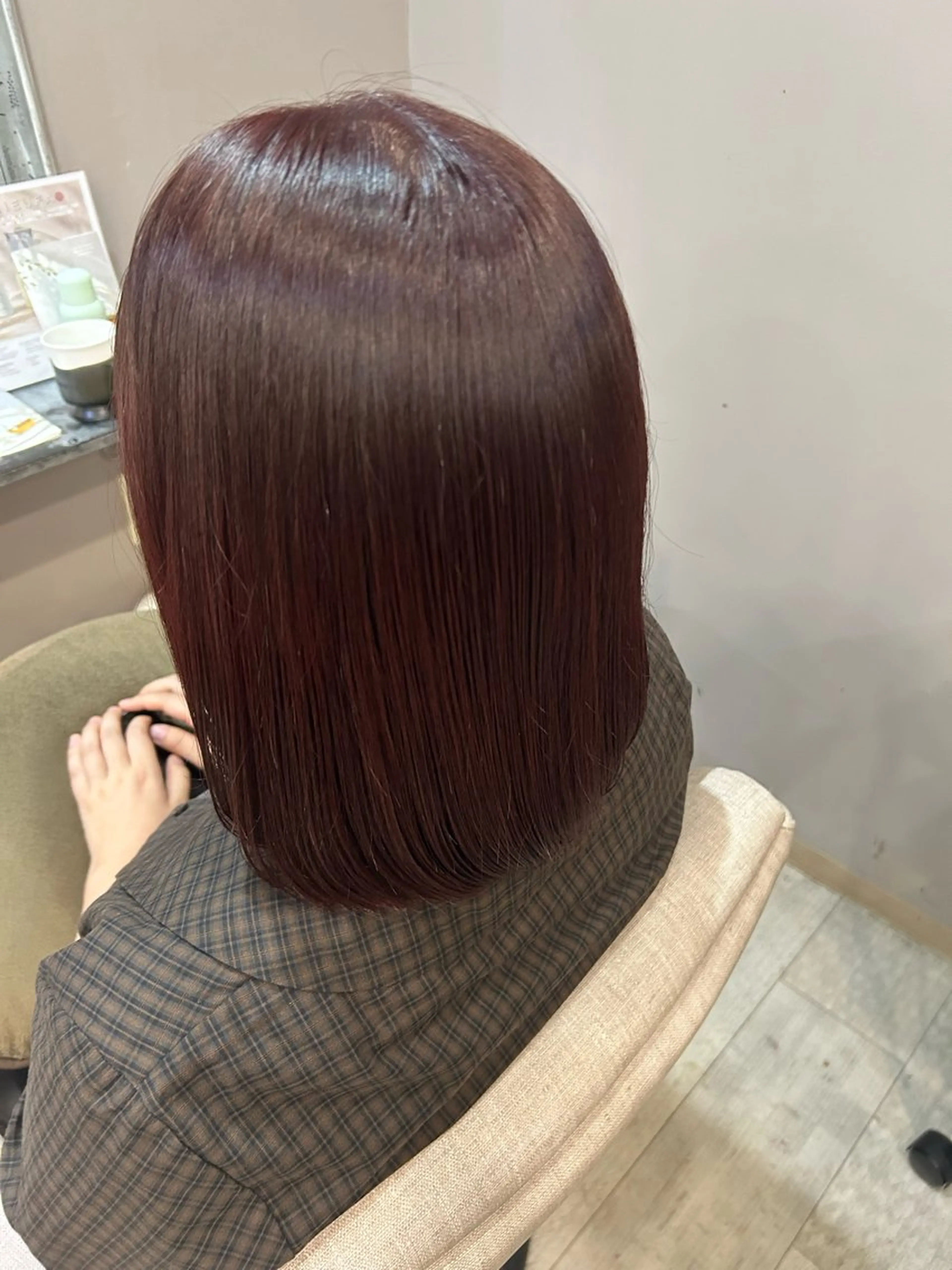 カラー ローズカラー Fiora【フィオーラ】所属・伊藤 愛理のヘアスタイル