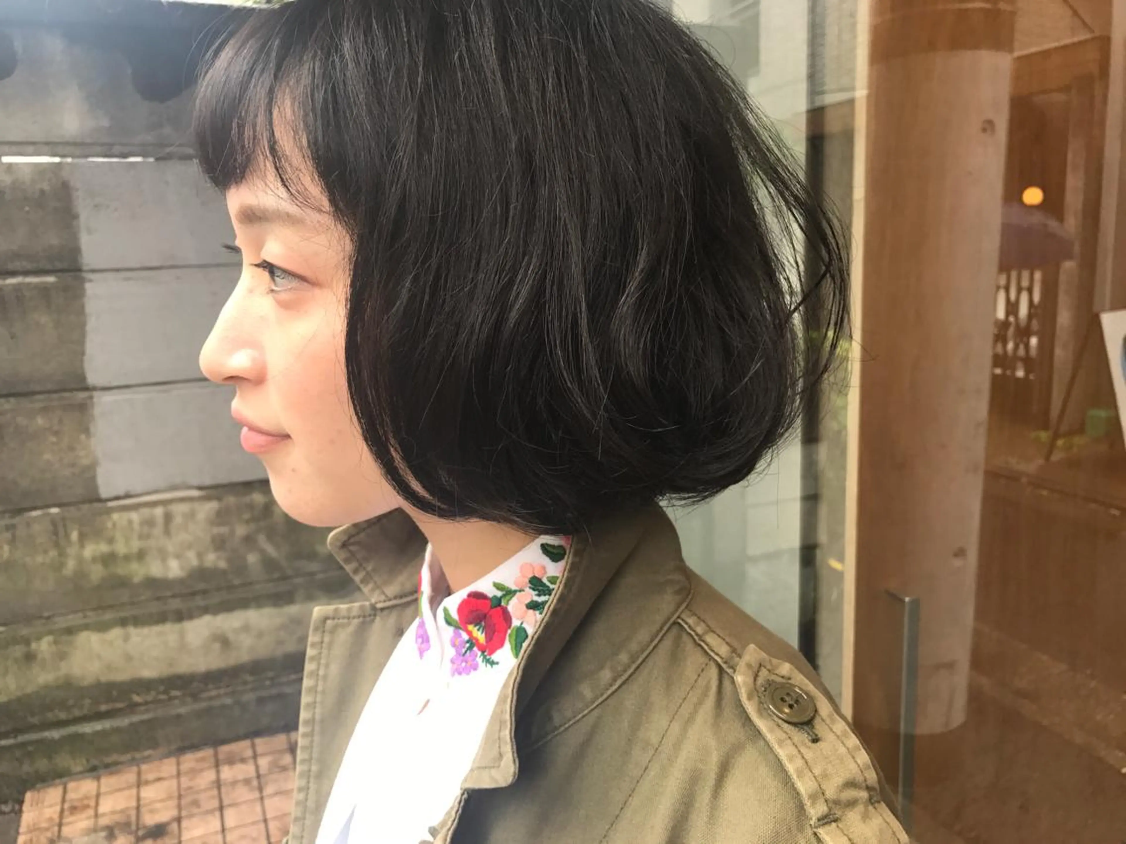 ミディアム カラー アクアカラー 透明感カラー グレージュ イルミナカラー カット ヘアカラー トリートメント yoyo所属・ショートカット🍃 髪質改善✨岡元瑞貴のヘアスタイル