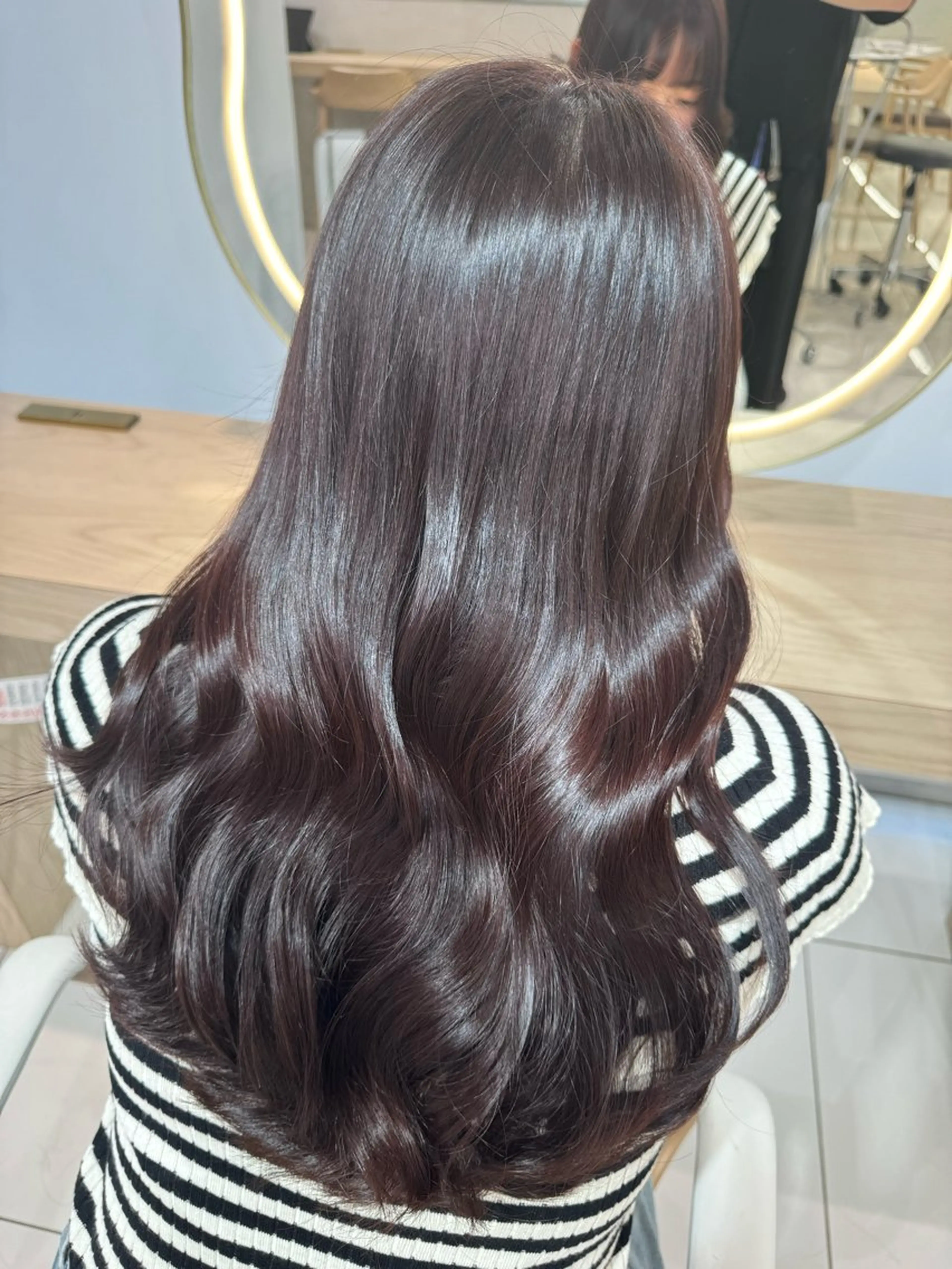 【艶感爆上がり✨】ケアカラー✨＋カット✂️縮毛矯正履歴がある方はこちらがおすすめ！の写真