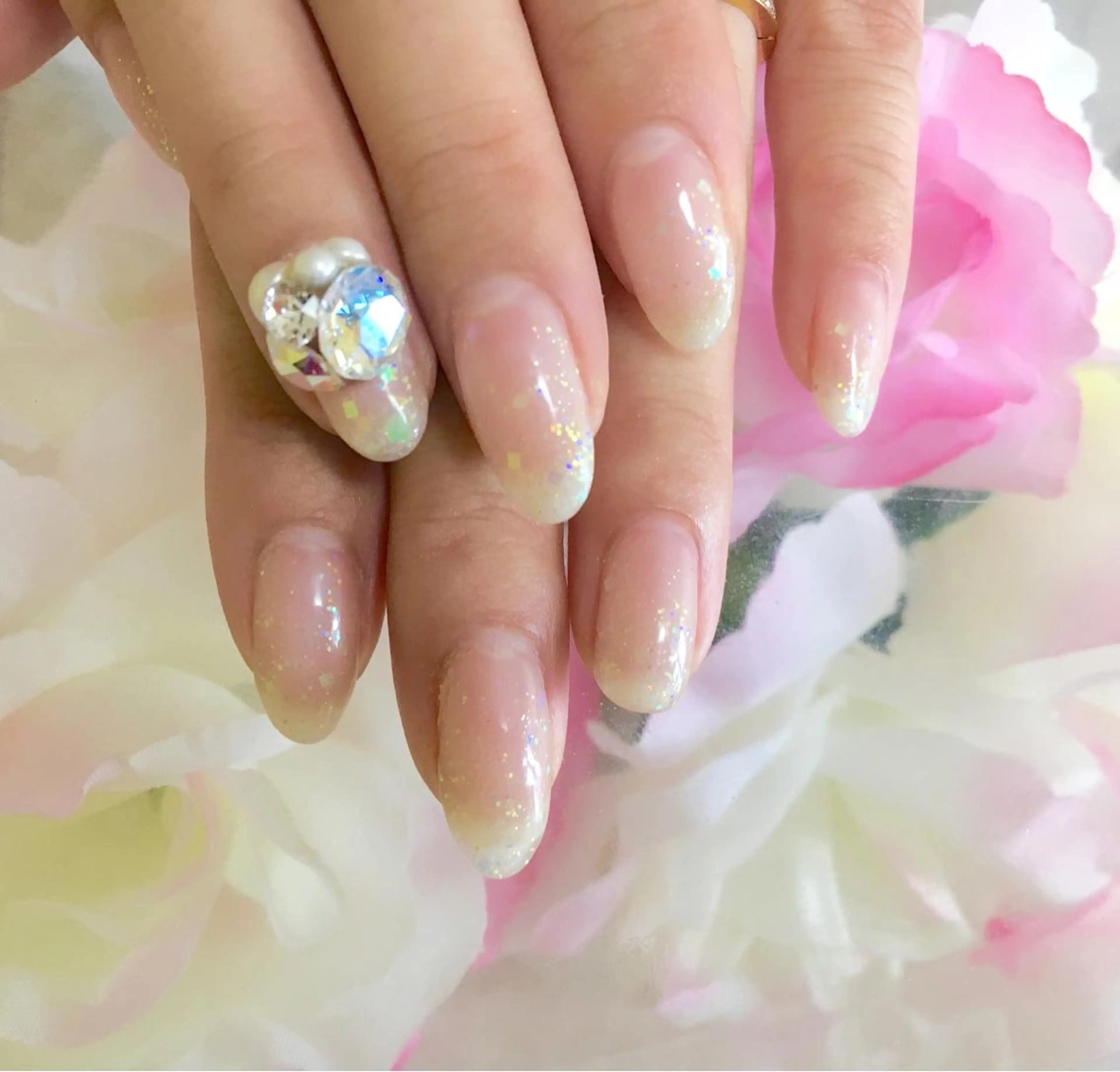 ネイル ラメ(グリッター) ラメグラデーション clover nailのネイルデザイン
