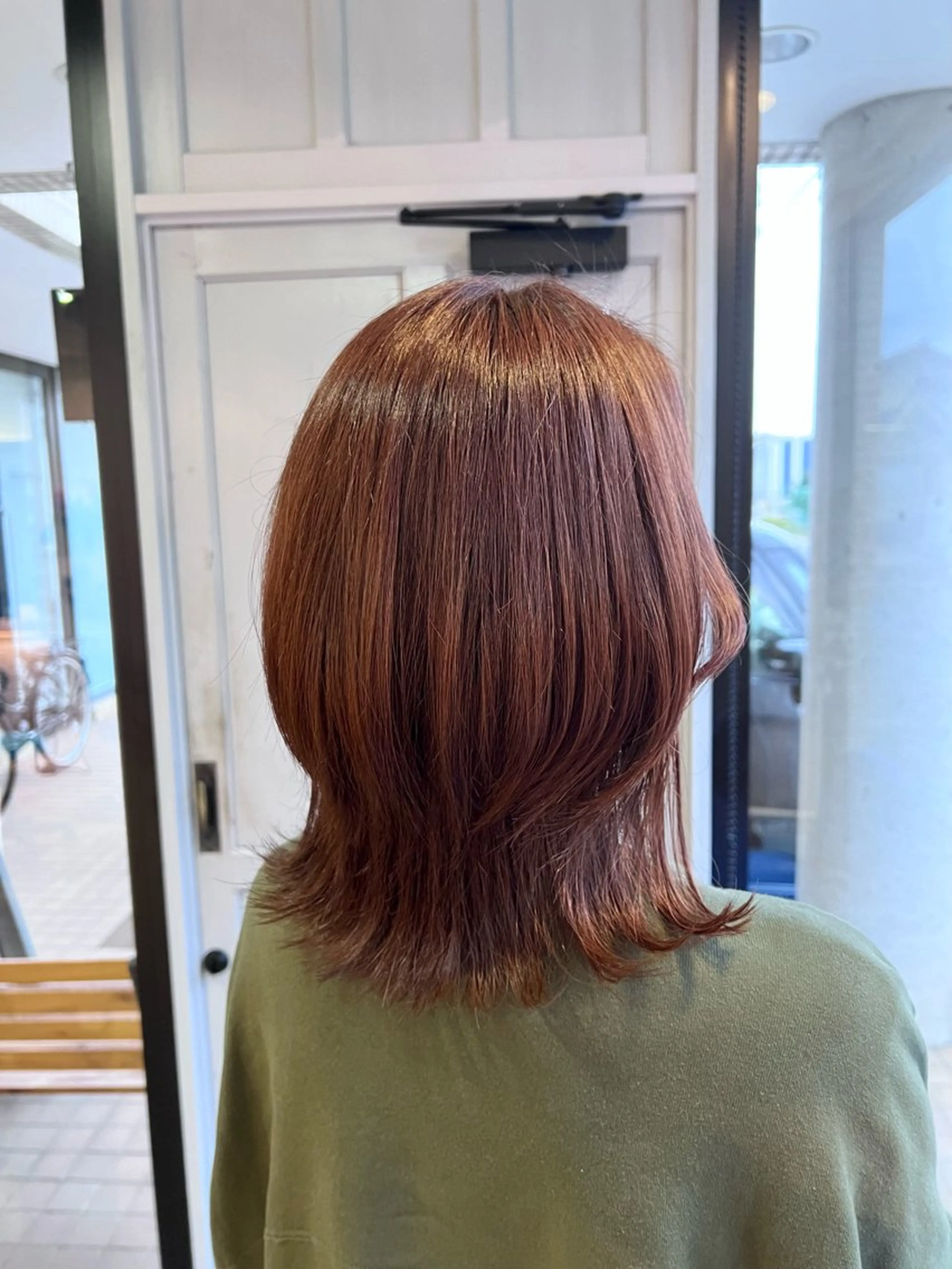 セミロング カラー ブラウンカラー ピンクカラー ピンクブラウン カット ヘアカラー トリートメント ツキダテ ユイのヘアスタイル