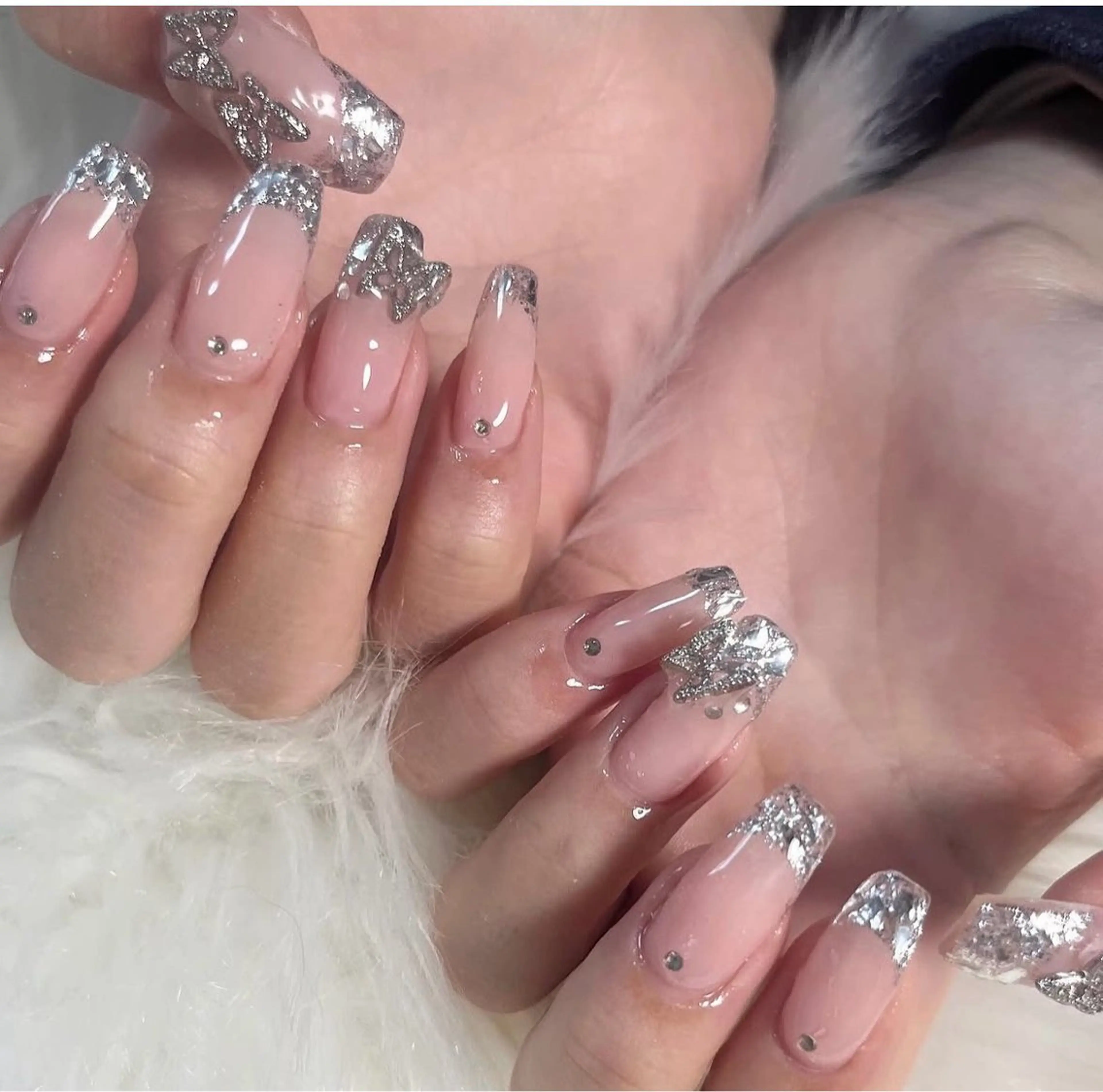 ネイル ハンドネイル Rureri .のネイルデザイン