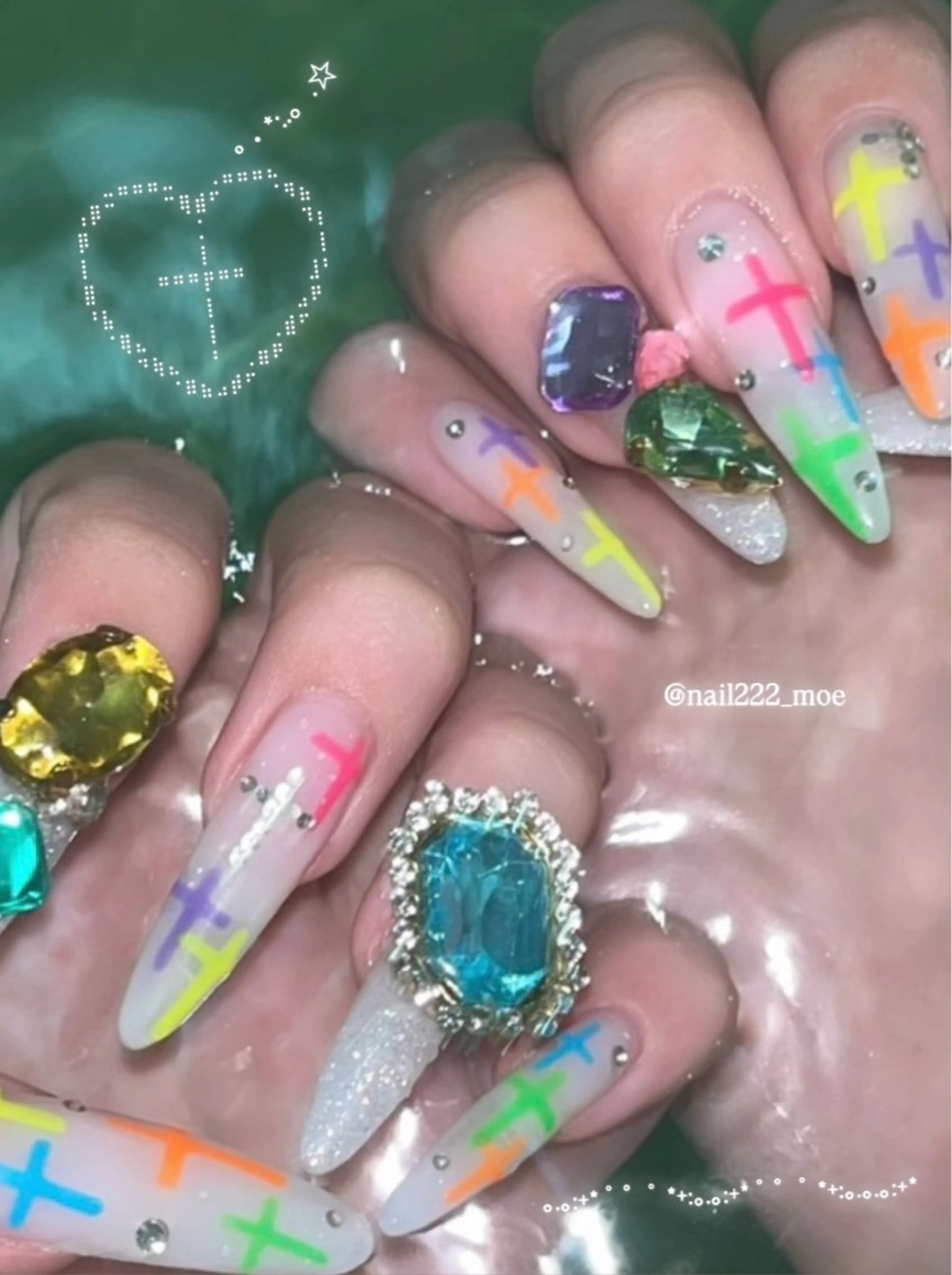 ネイル 韓国ネイル ワンホンネイル ⟡.*222⋰˚☆ MöEのネイルデザイン