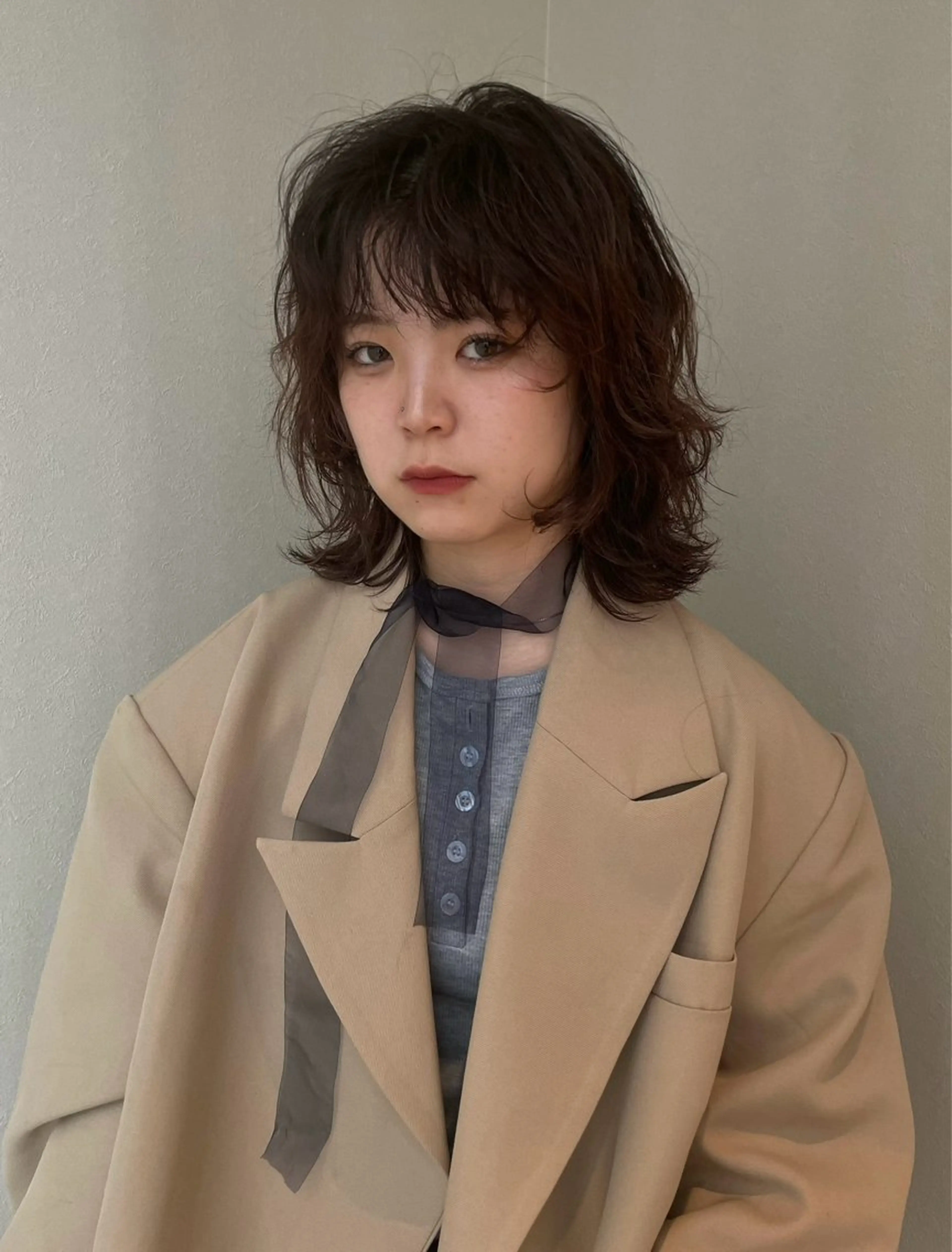 ミディアム ミディアムレイヤー ミディアムパーマ 顔周りカット レイヤーカット NORA GINZA U所属・長山 海秀のヘアスタイル