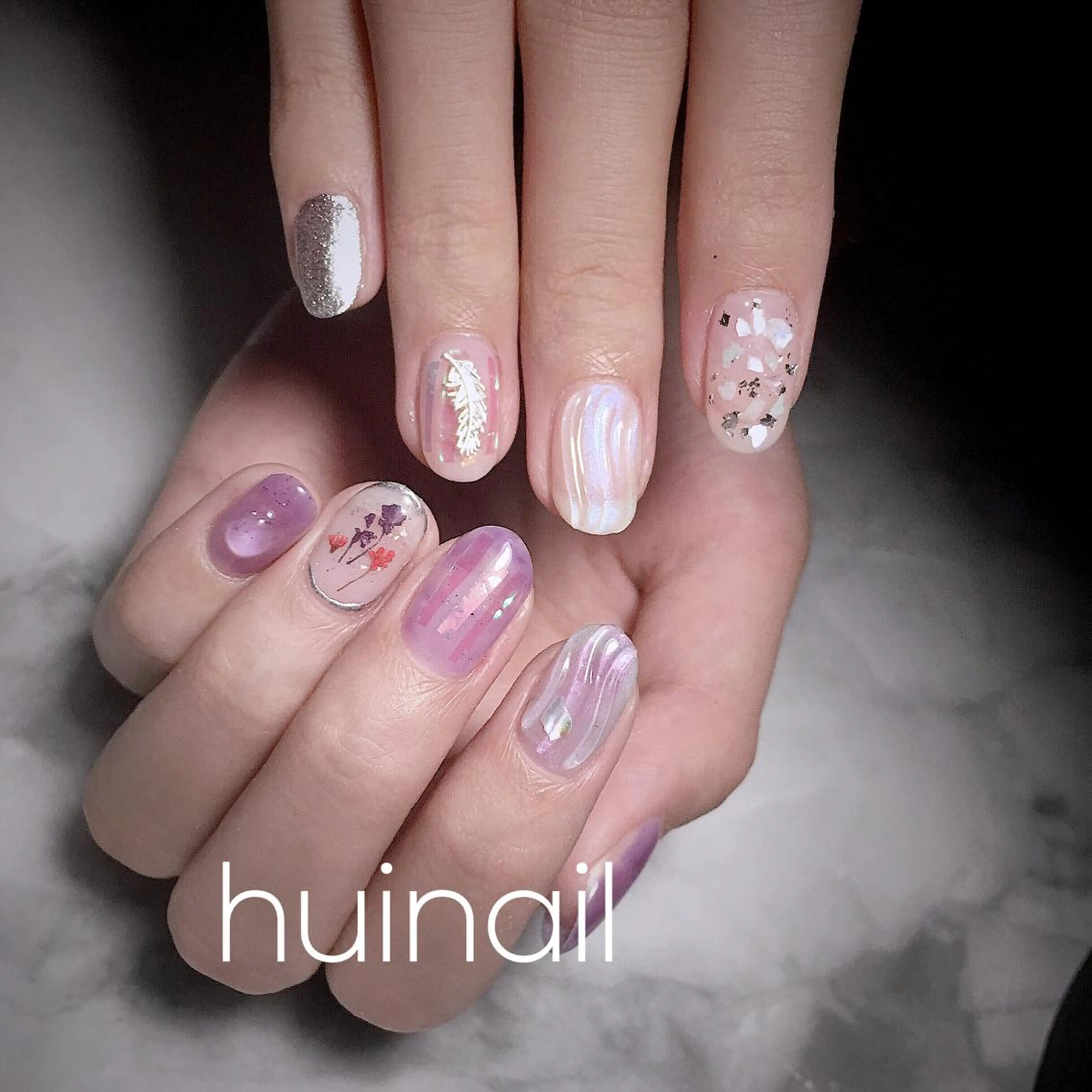 ミディアム めぐみのネイルサロン 惠のネイルデザイン