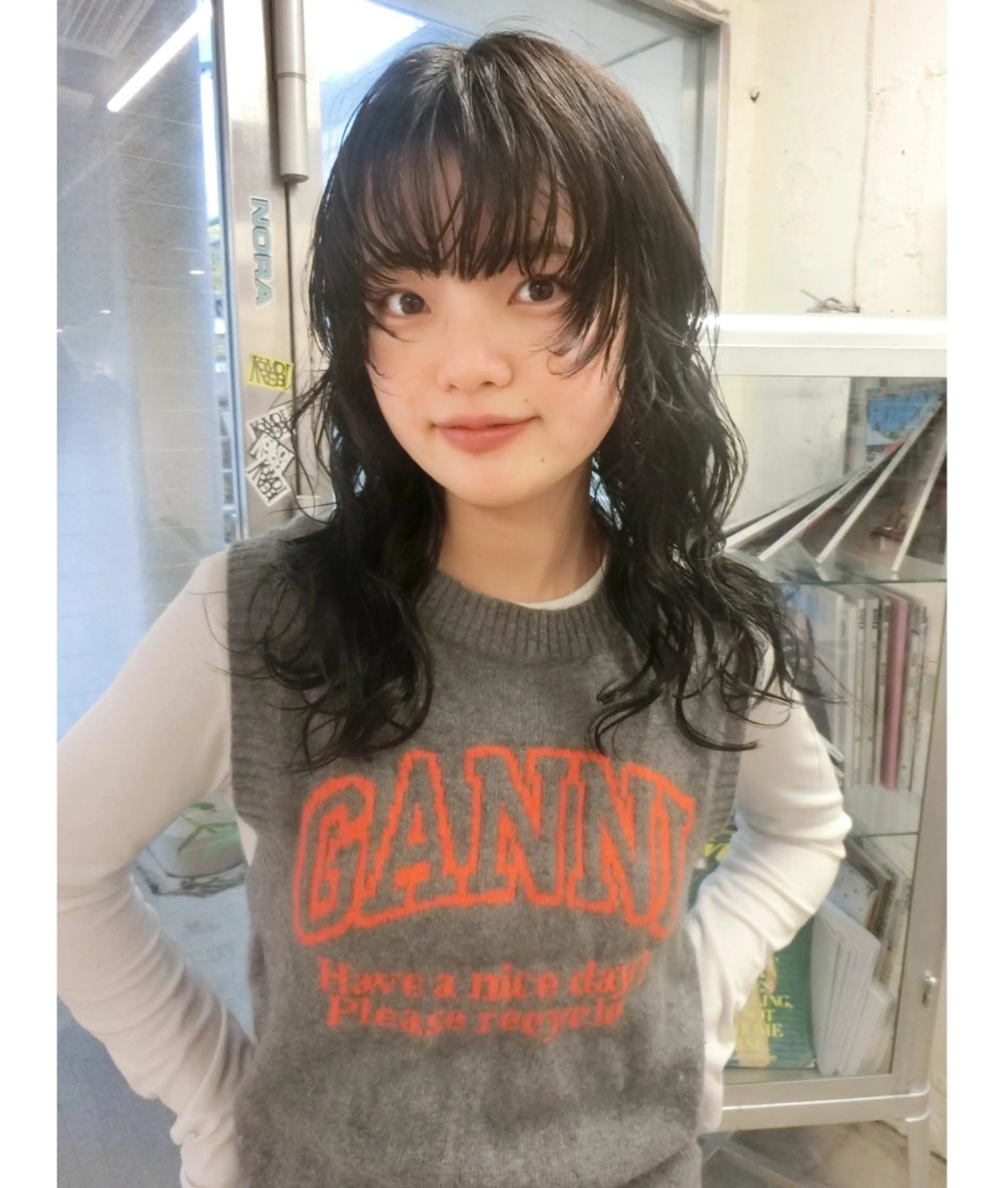 セミロング カラー ハッシュカット/ MAYAのヘアスタイル