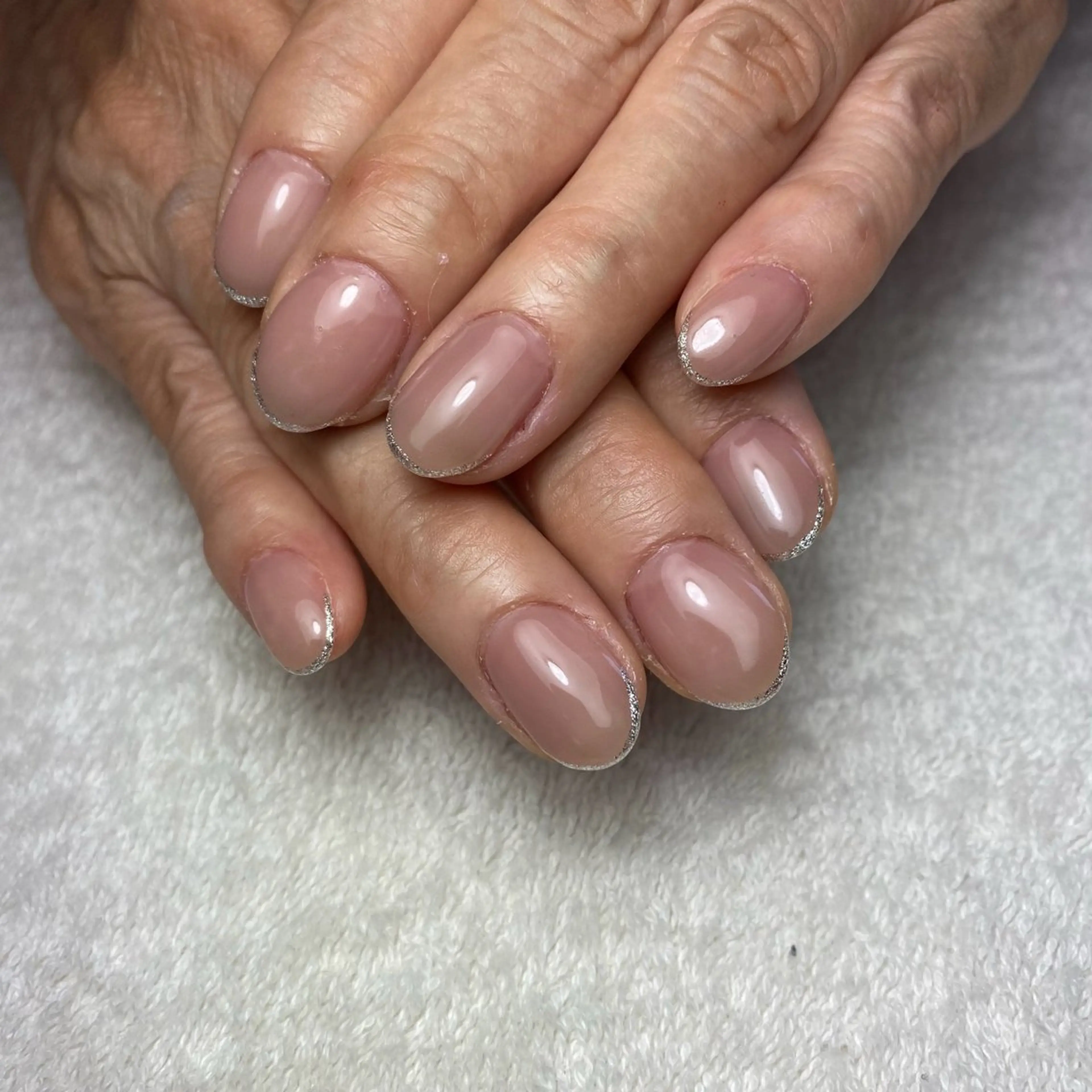 ネイル フレンチネイル COCO+所属・COCO +のエステ・リラクイメージ