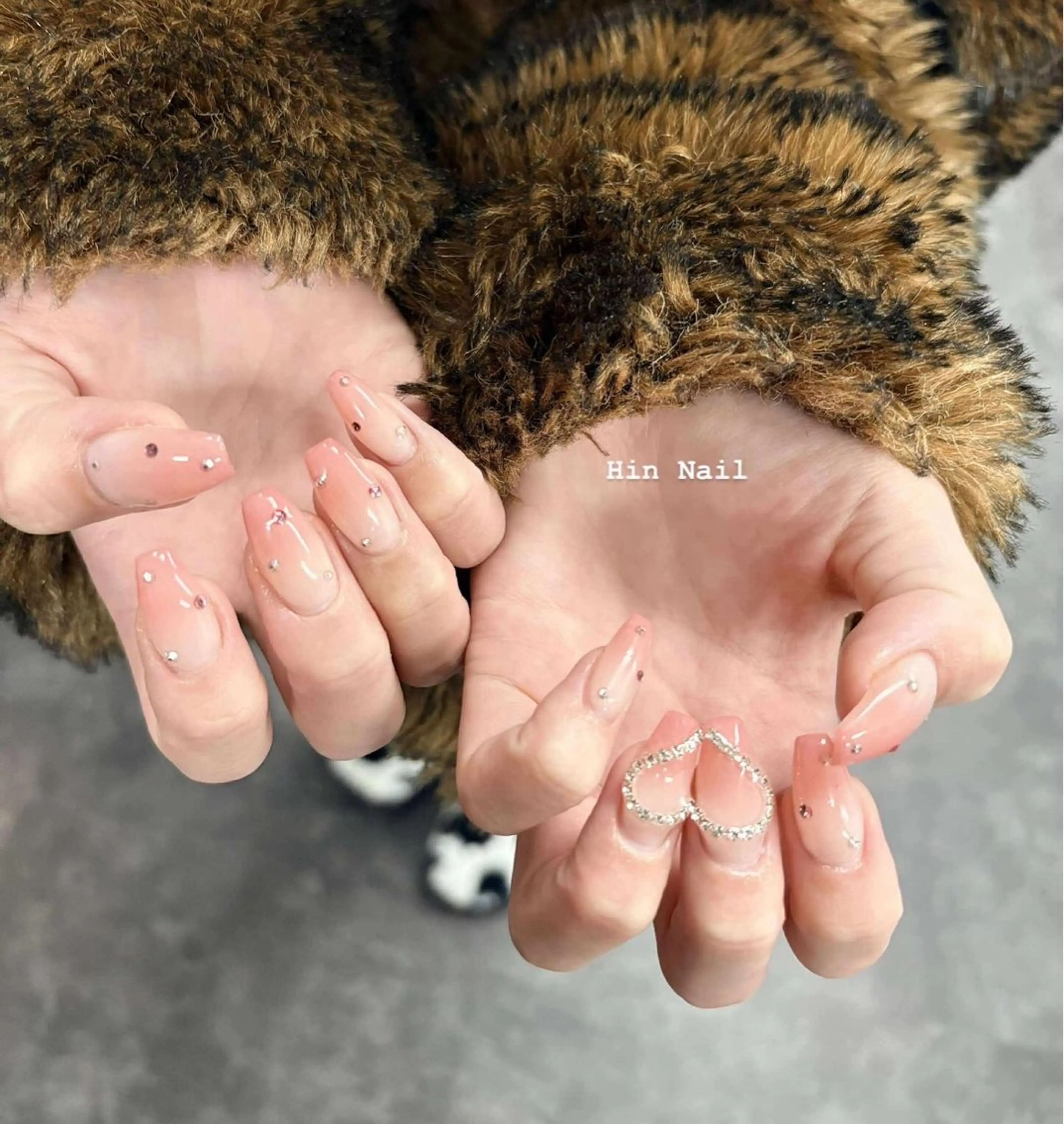 ネイル ハンドネイル HIN NAILのネイルデザイン