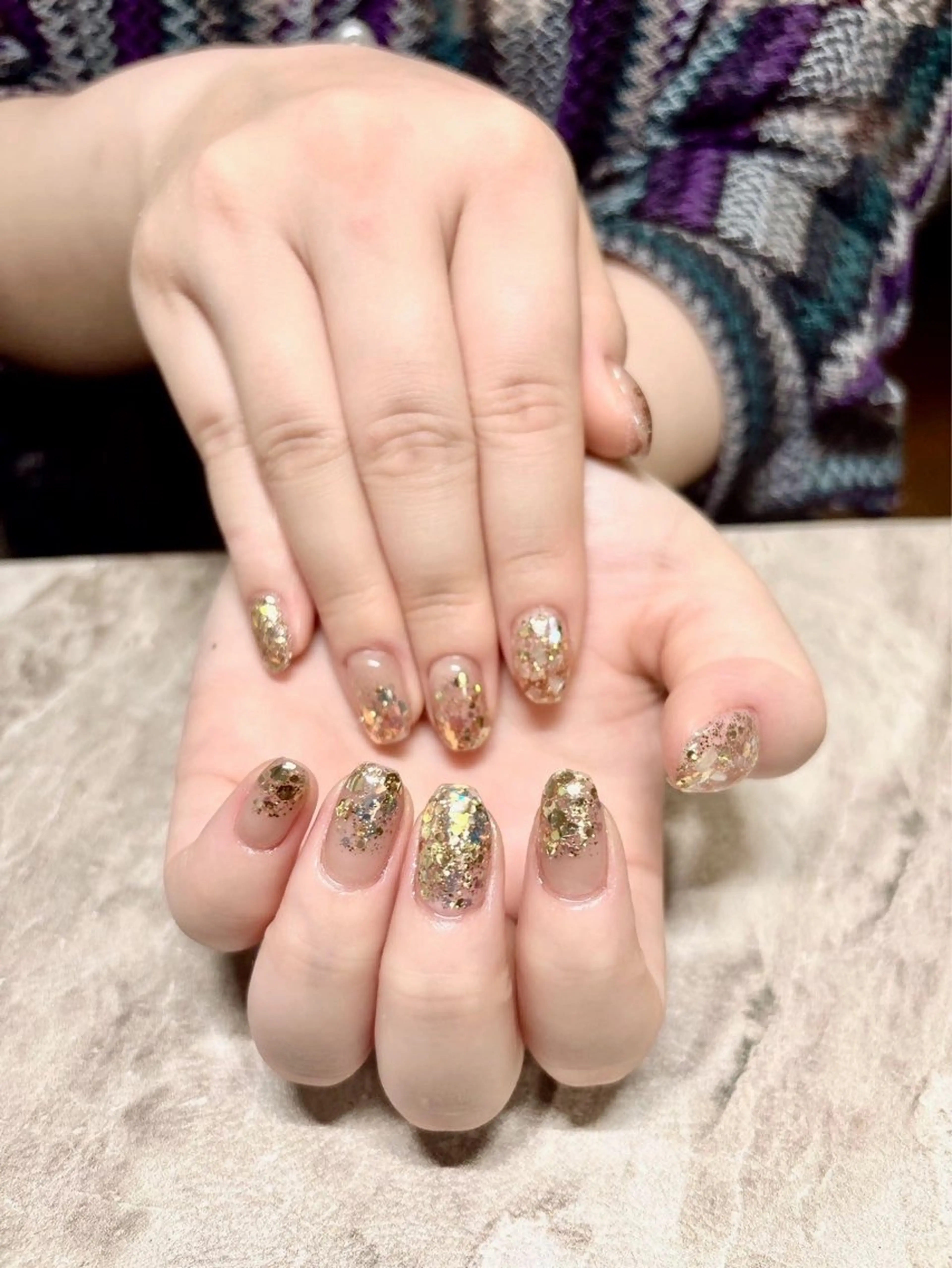 ミディアム Chiara チップ長さ出しのネイルデザイン