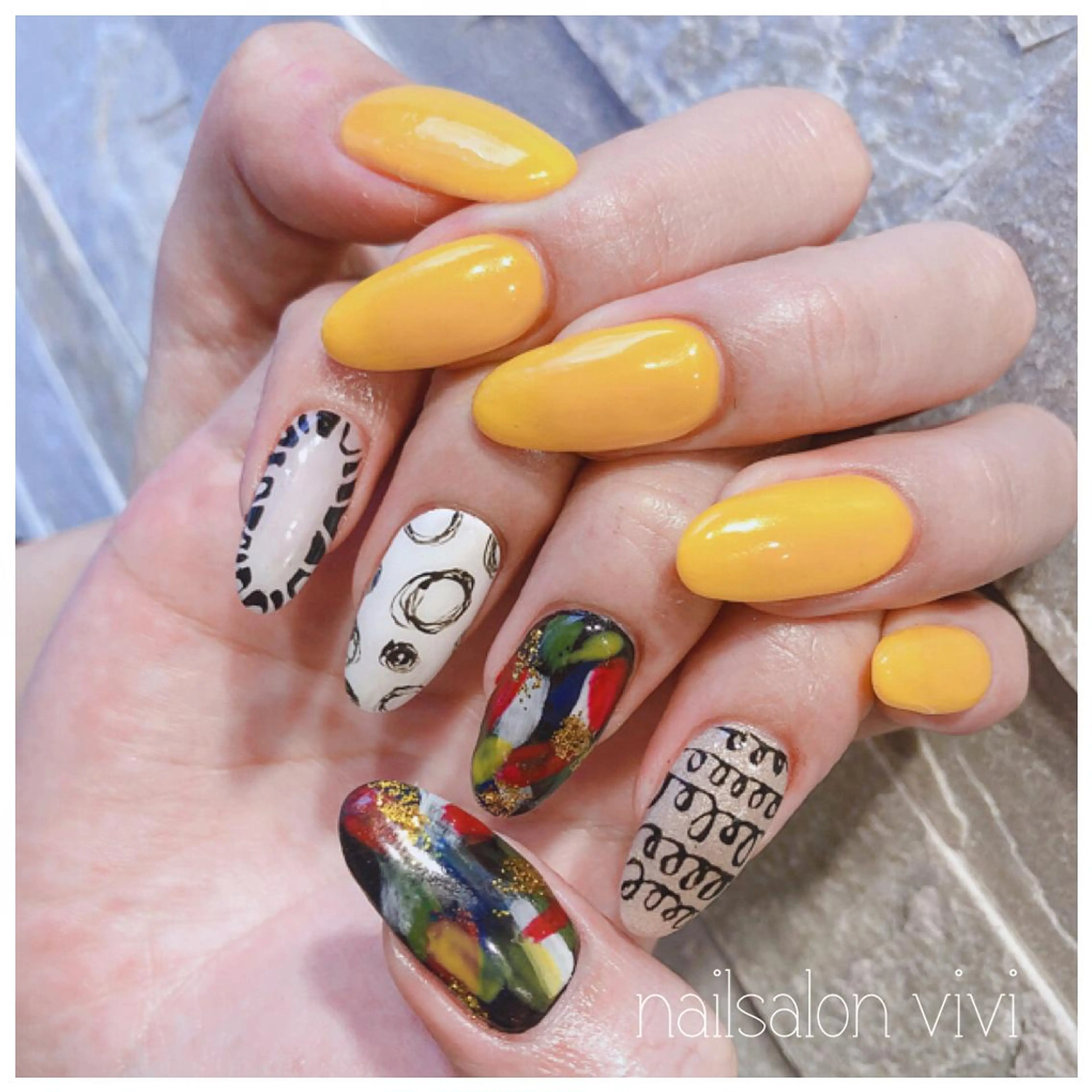 ネイル ＶＩＶＩ nailsalonのネイルデザイン