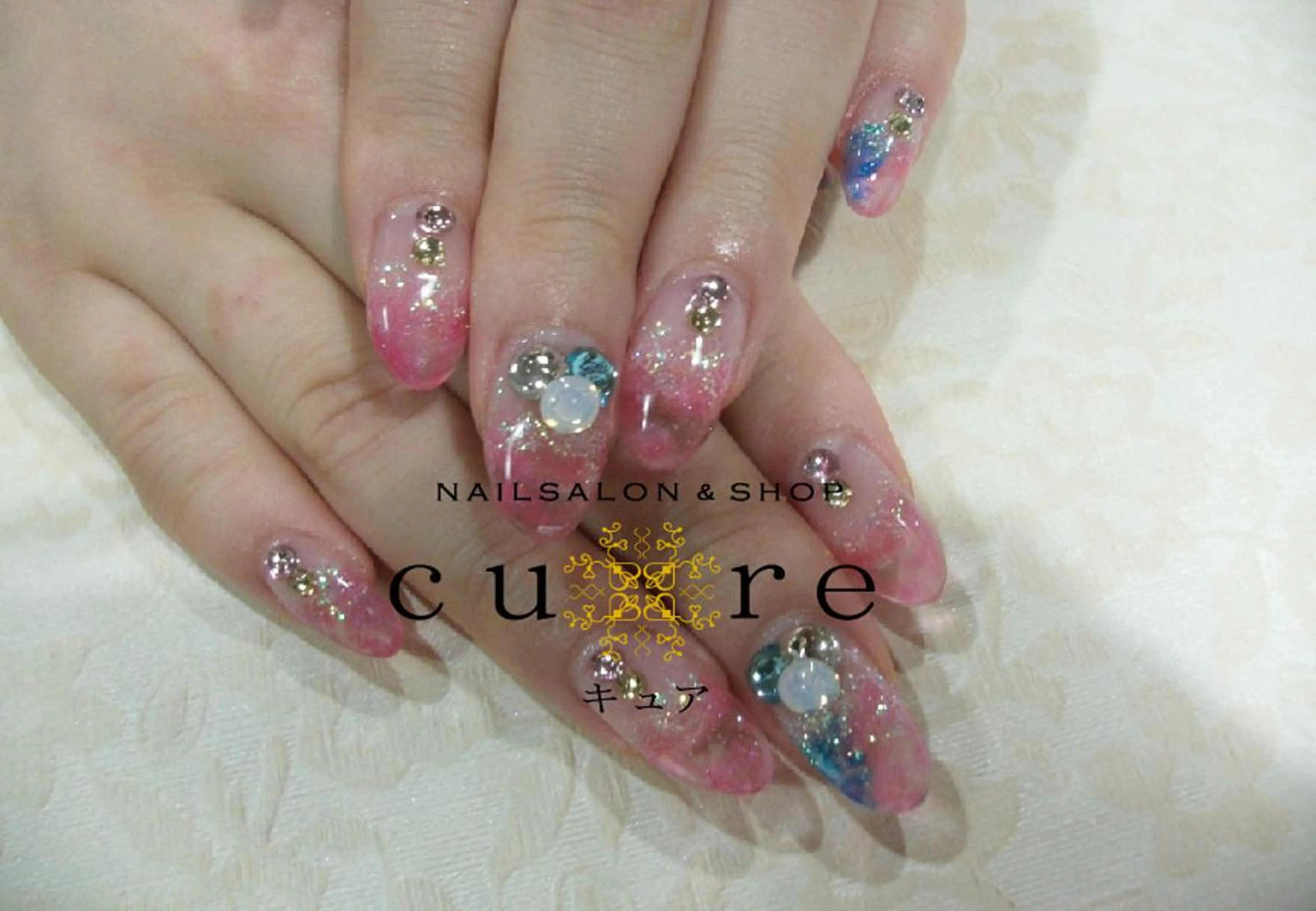 セミロング ネイル ネイルサロン Cureのネイルデザイン