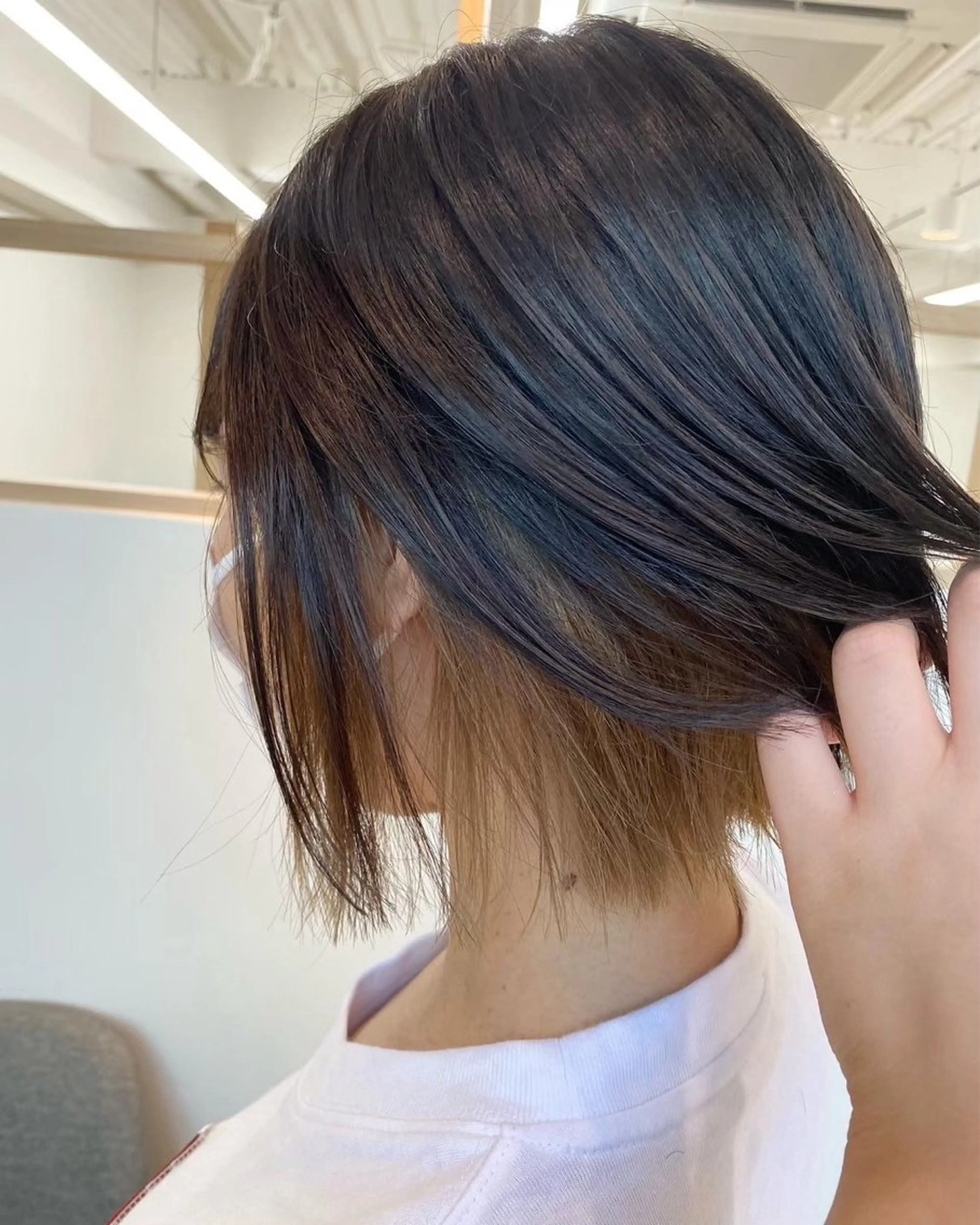 ミディアム カラー 透明感/ハイトーン Annaのヘアスタイル