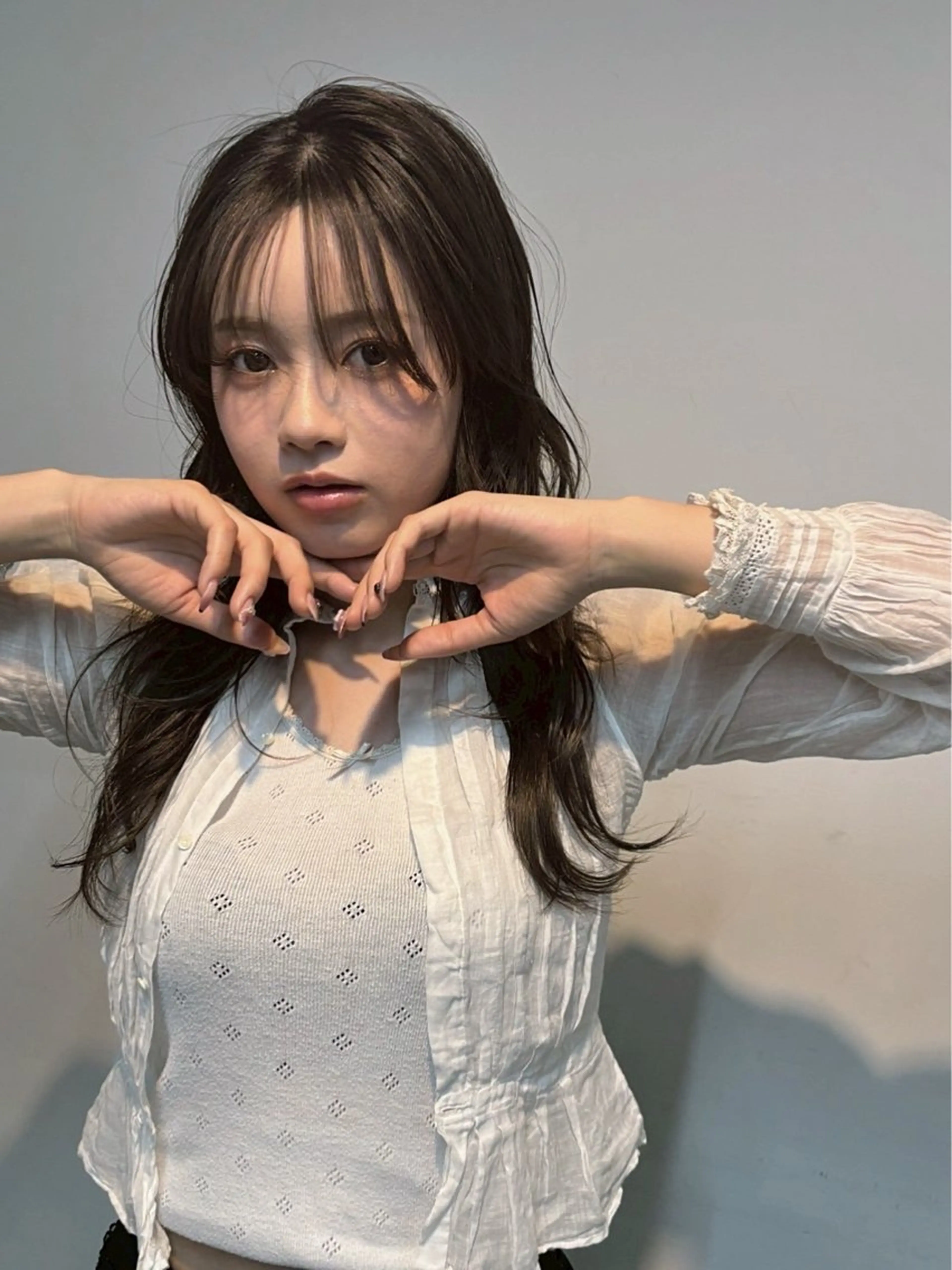 ミディアム レイヤーカット 林　蓮／レイヤー /透明感カラーのヘアスタイル