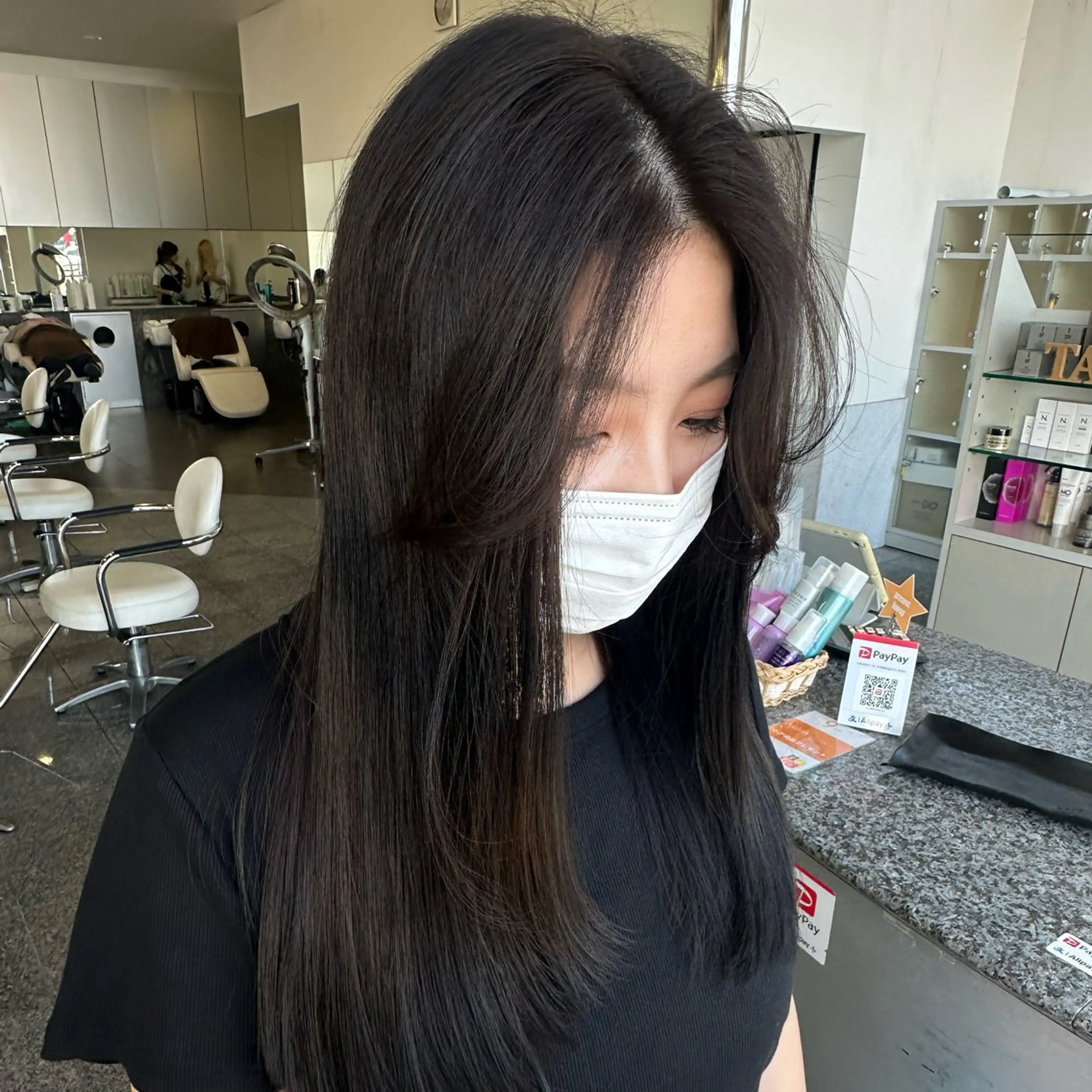 ロング カット 町田 里奈のヘアスタイル