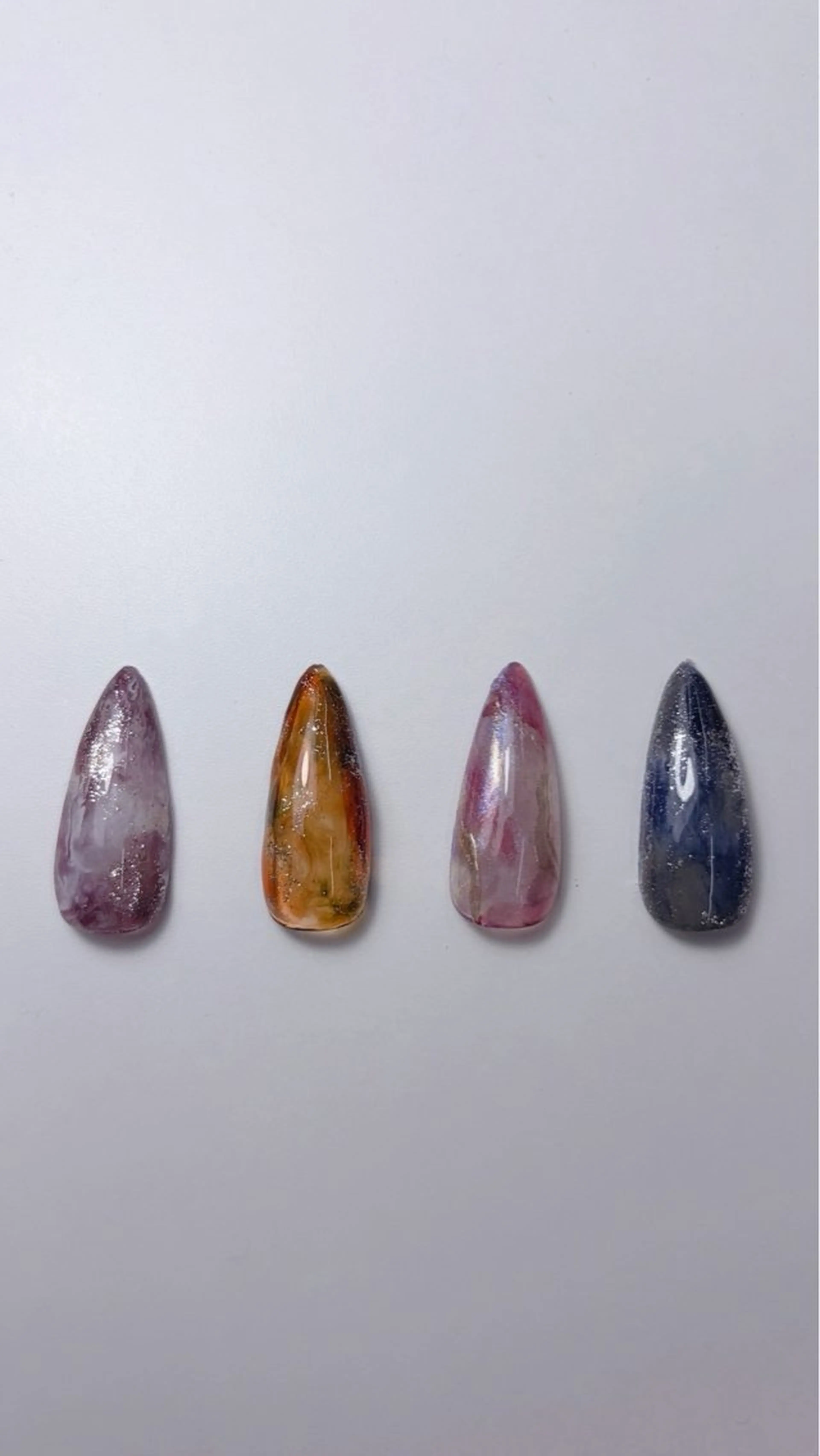 ネイル ハンドネイル 吉田 彩乃のネイルデザイン