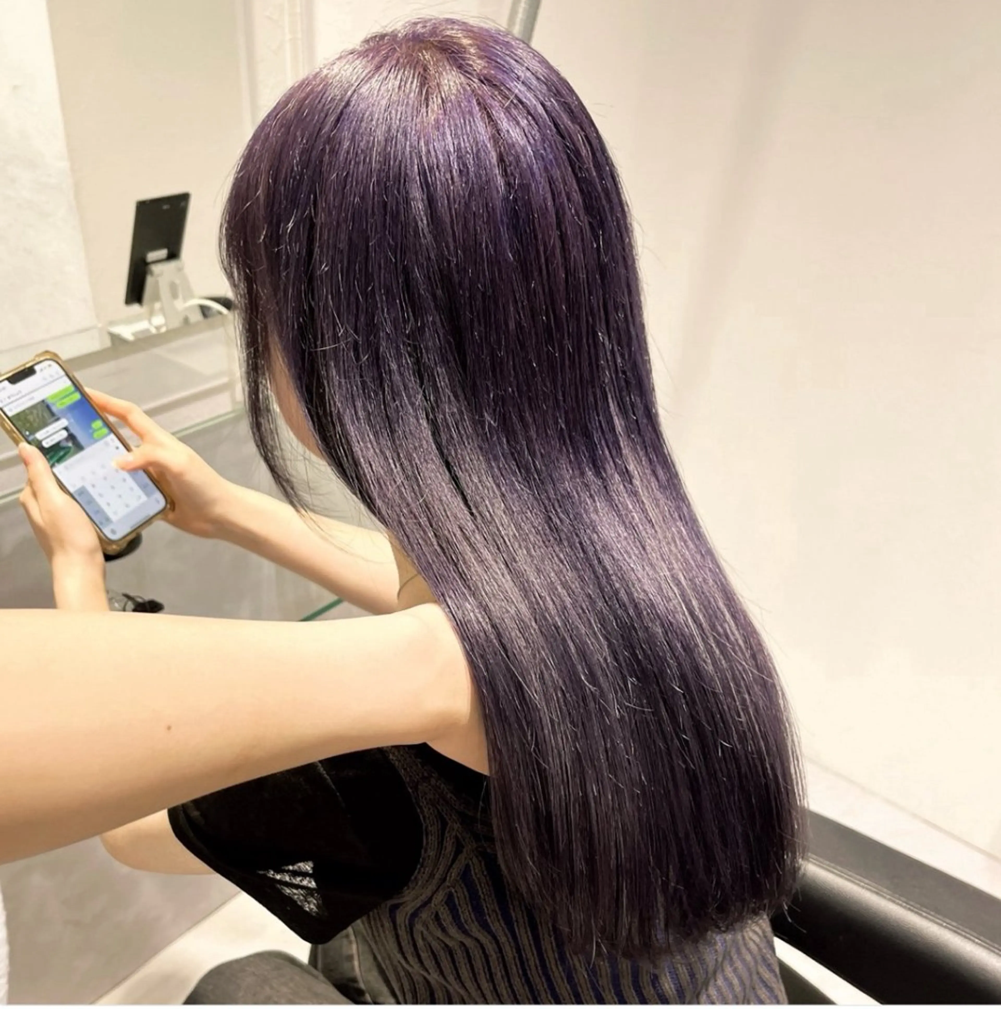 ロング カラー 🫧うる艶トレンド 🫧透明感カラーのヘアスタイル